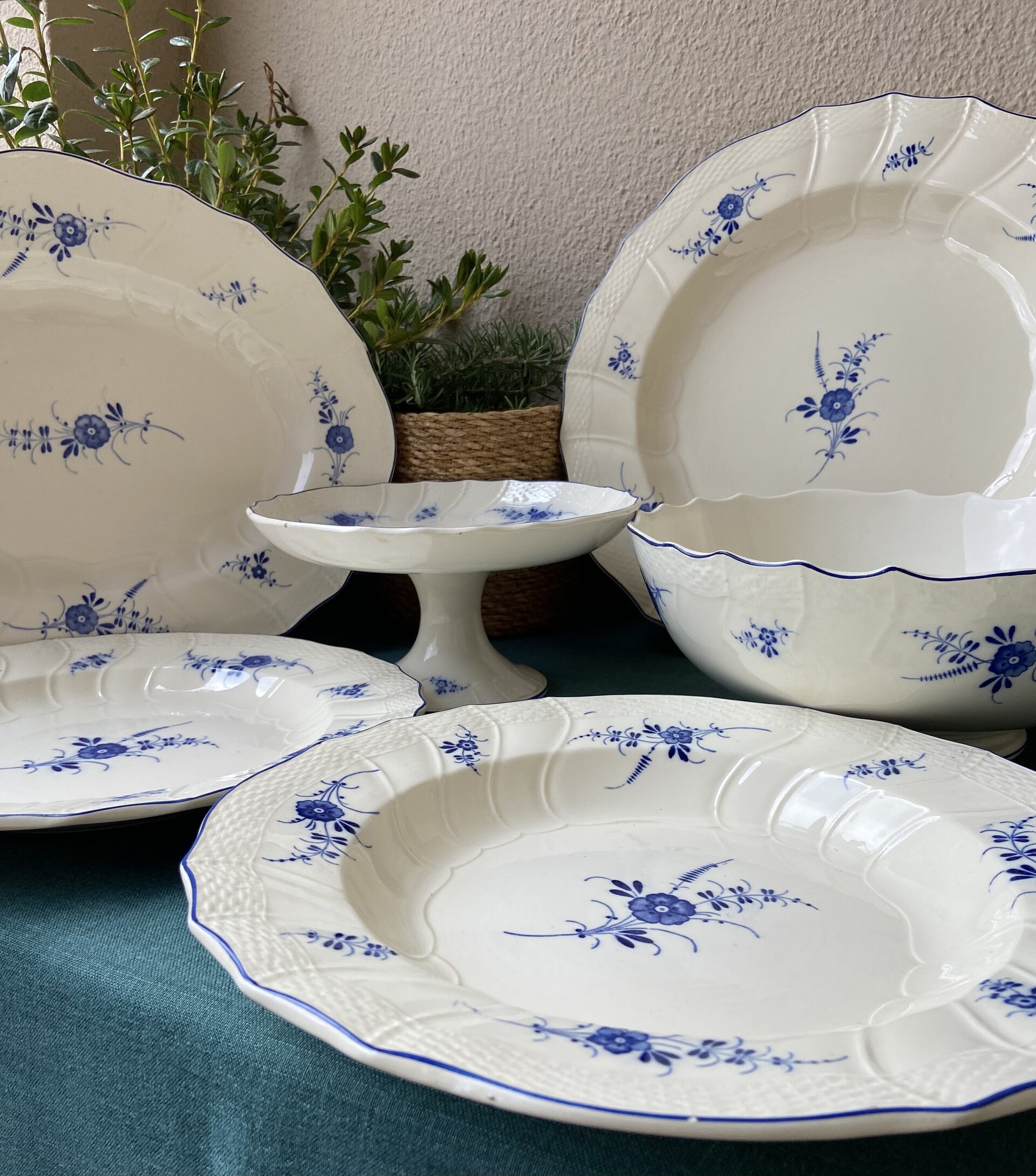 Fuente redonda "Villeroy & Boch". - 3