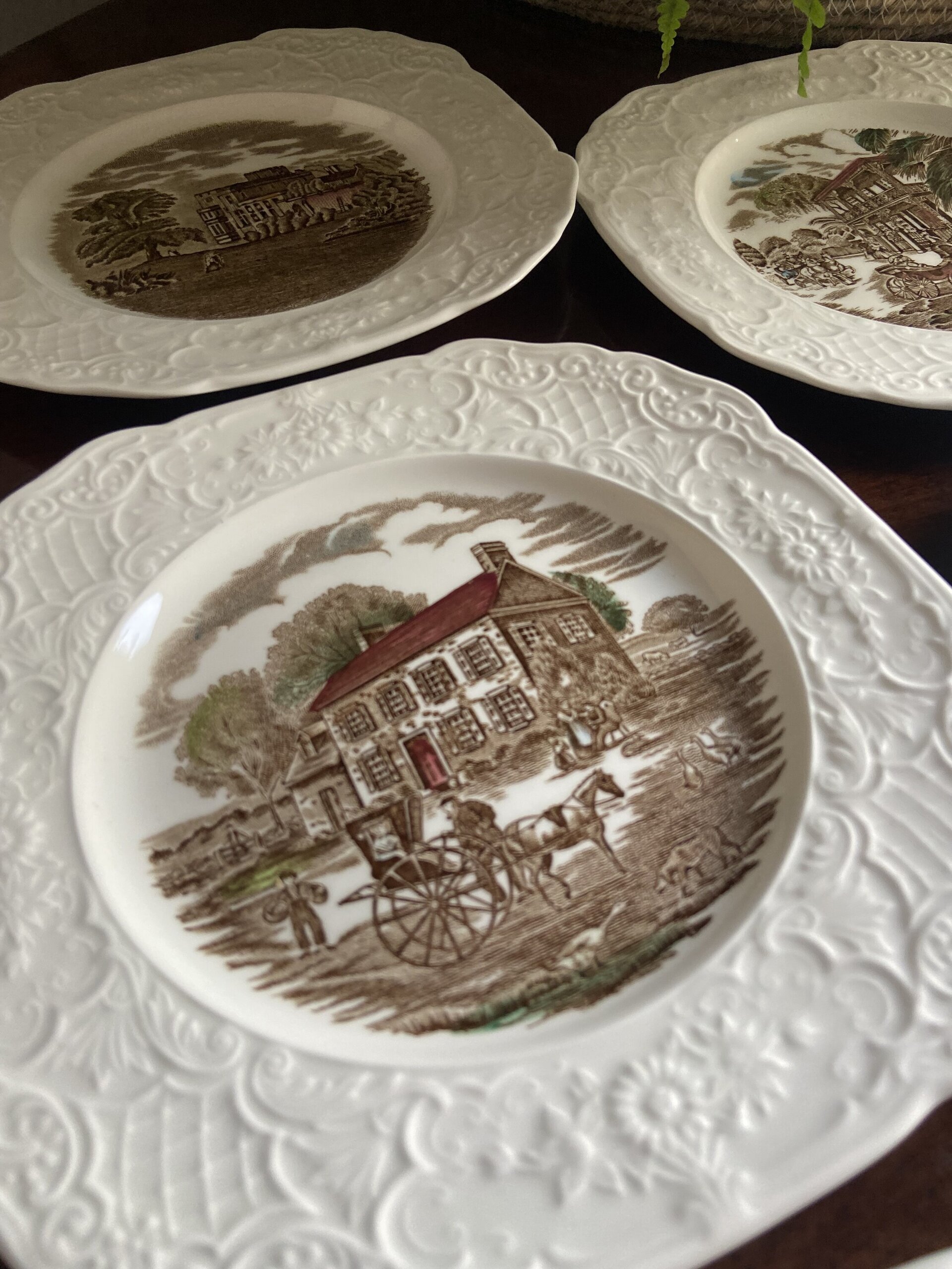 12 platos merienda en loza inglesa "Johnson Bros" (mod.Historic Scenes). - 7