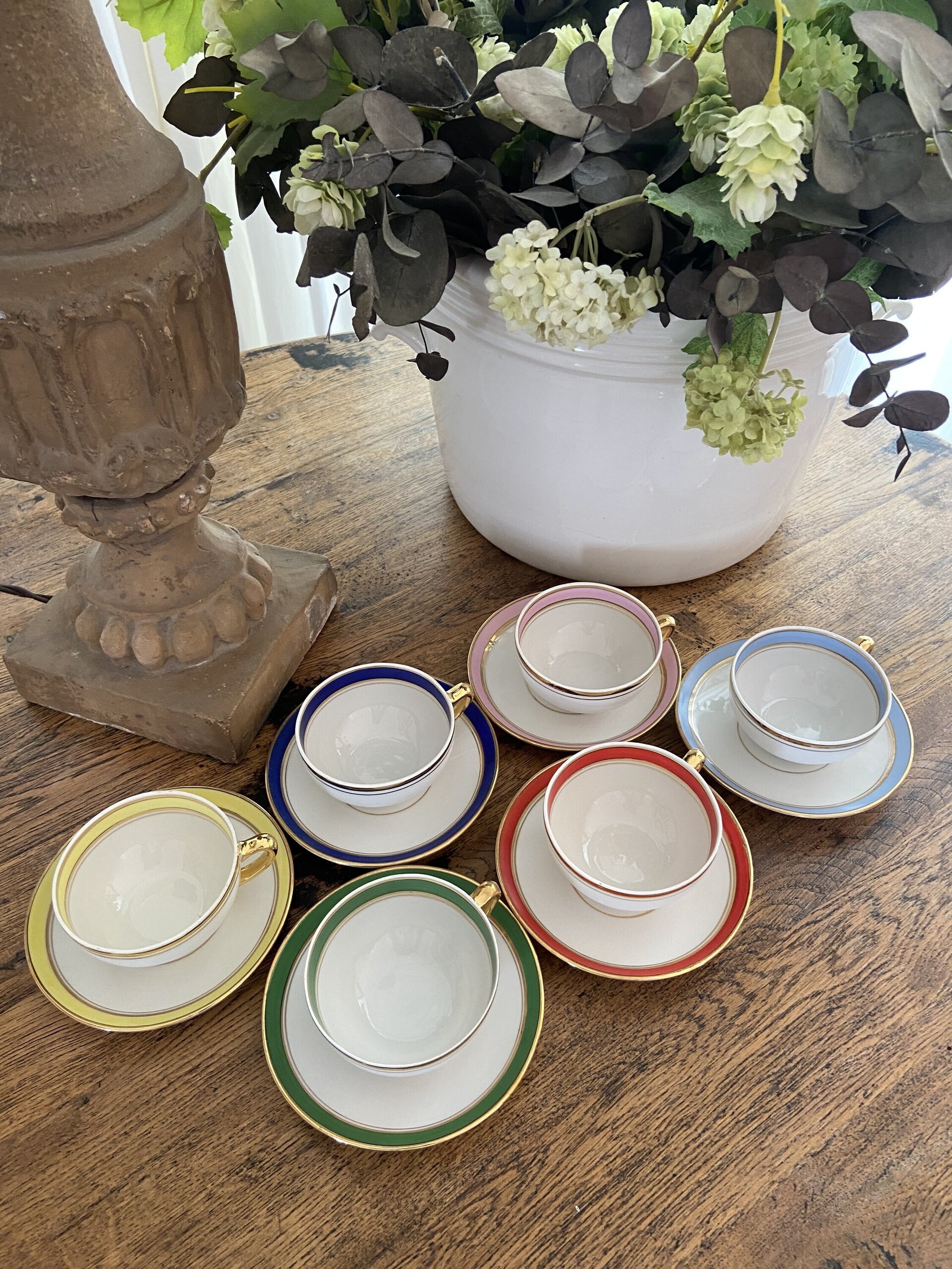 6 tazas de café en porcelana con franja de diferentes colores - 2