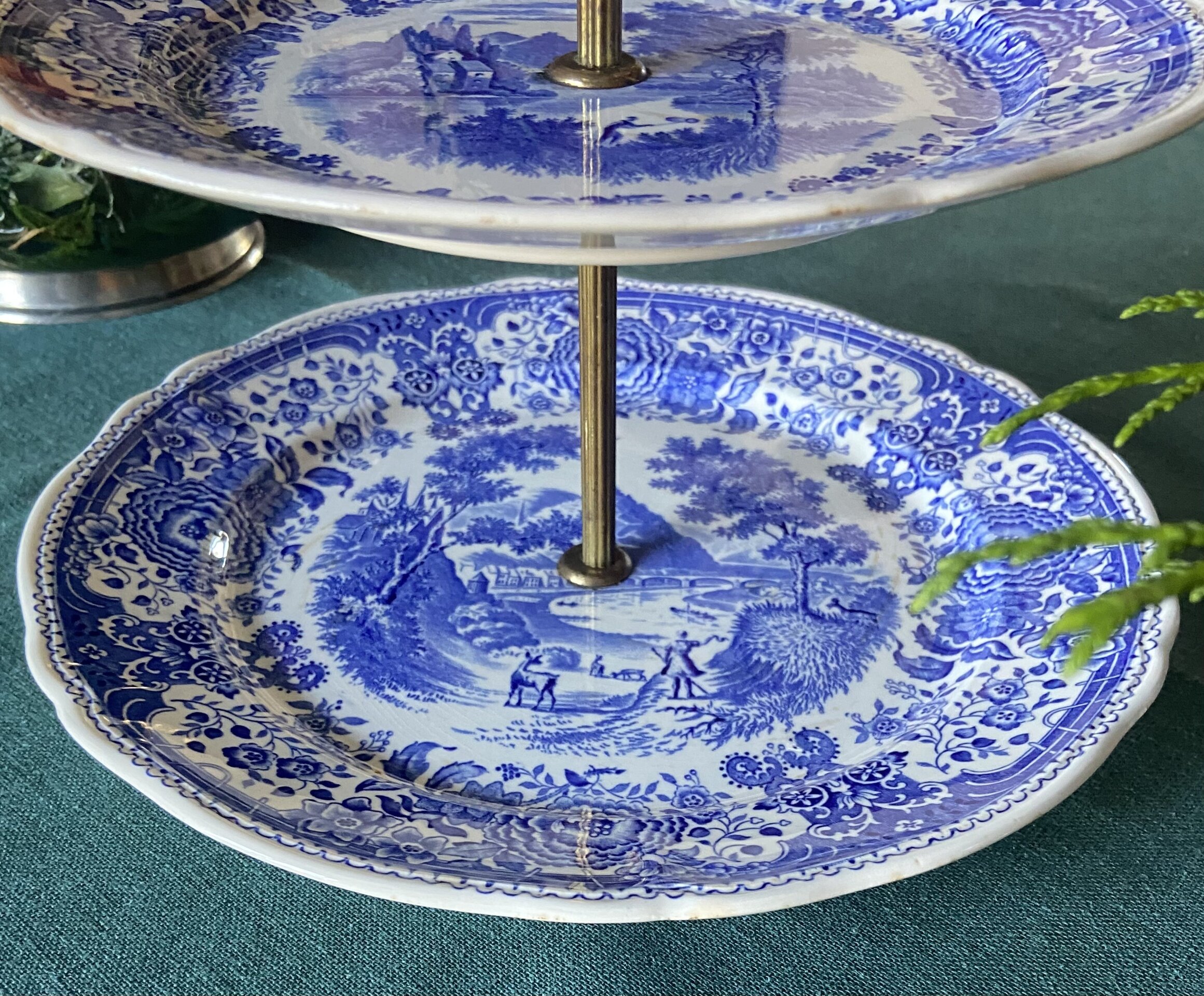 Pastelero de tres pisos en cerámica alemana "Villeroy&Boch". - 6
