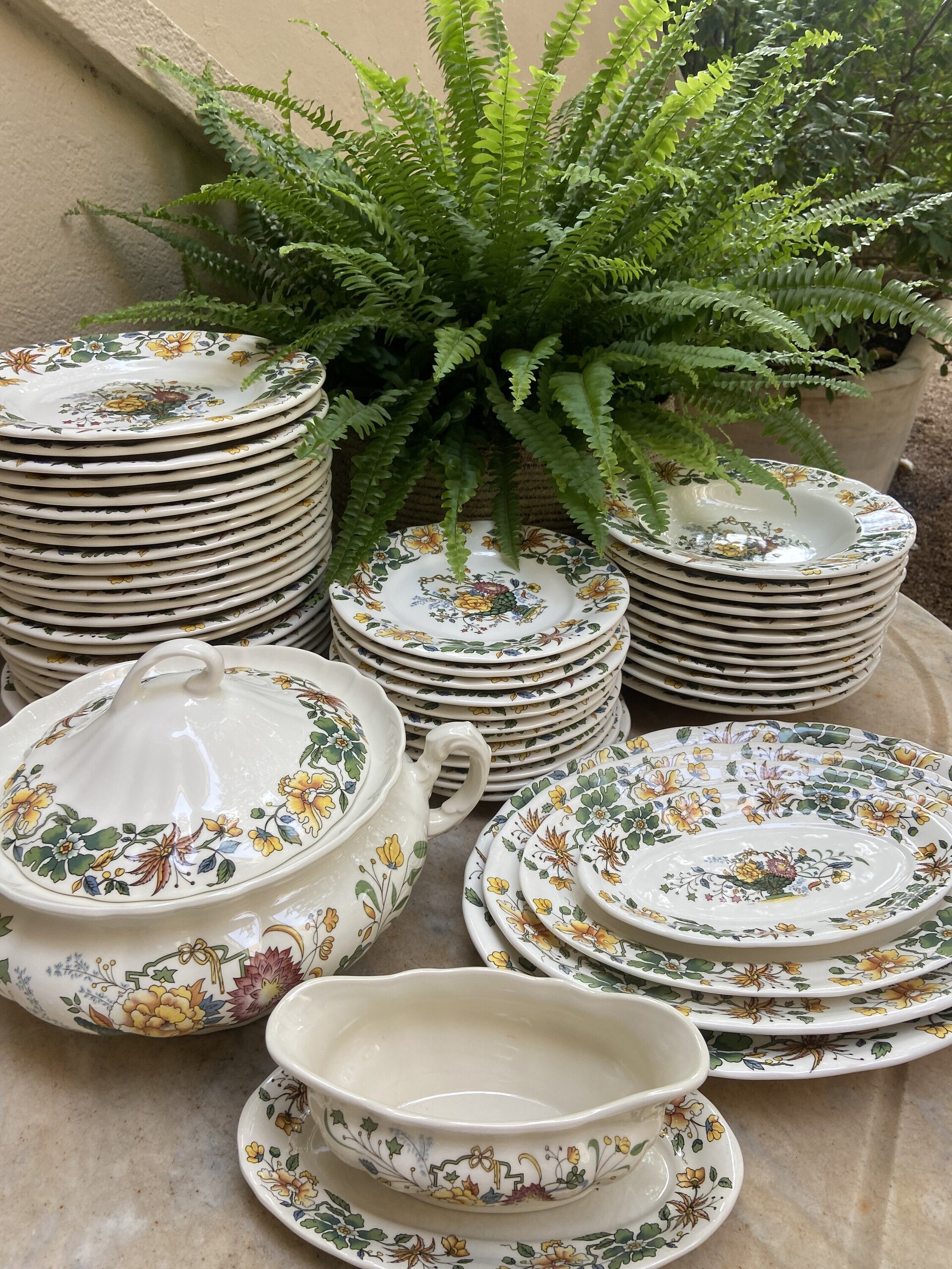 Vajilla "La Cartuja de Sevilla" Pickman S.A. (mod. Bellavista). - 5