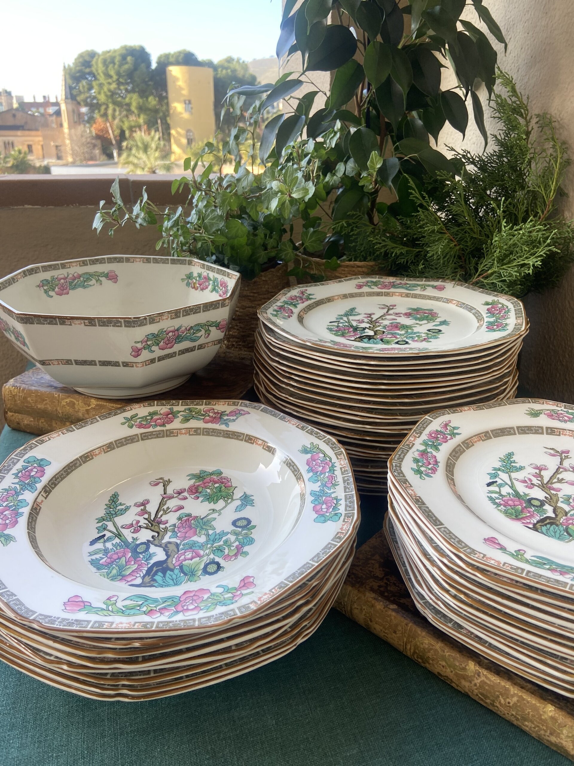 Vajilla en fina porcelana inglesa "Wood & Sons" - 4