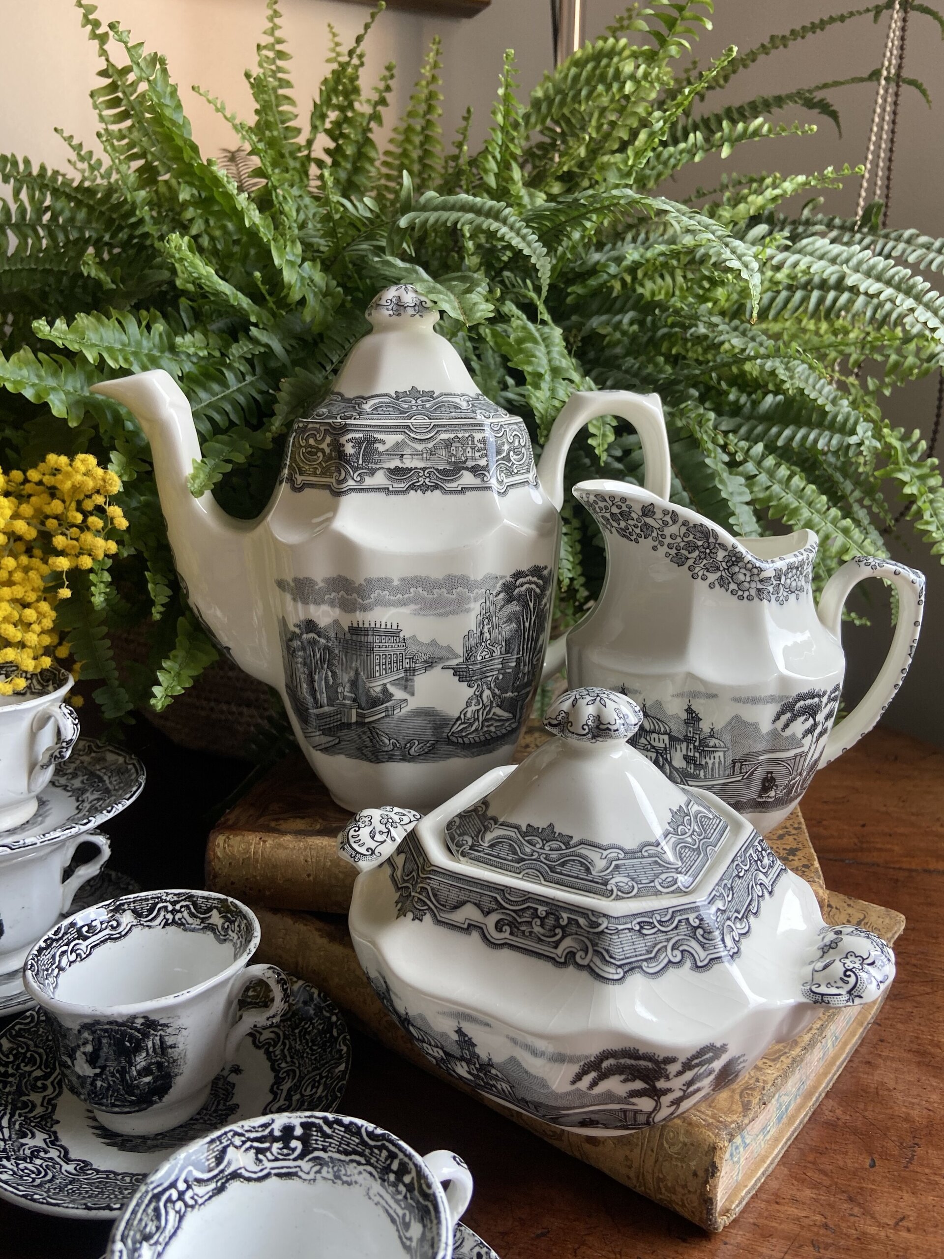 Juego de café en loza "Pickman S.A." Sevilla, Cartuja - 4