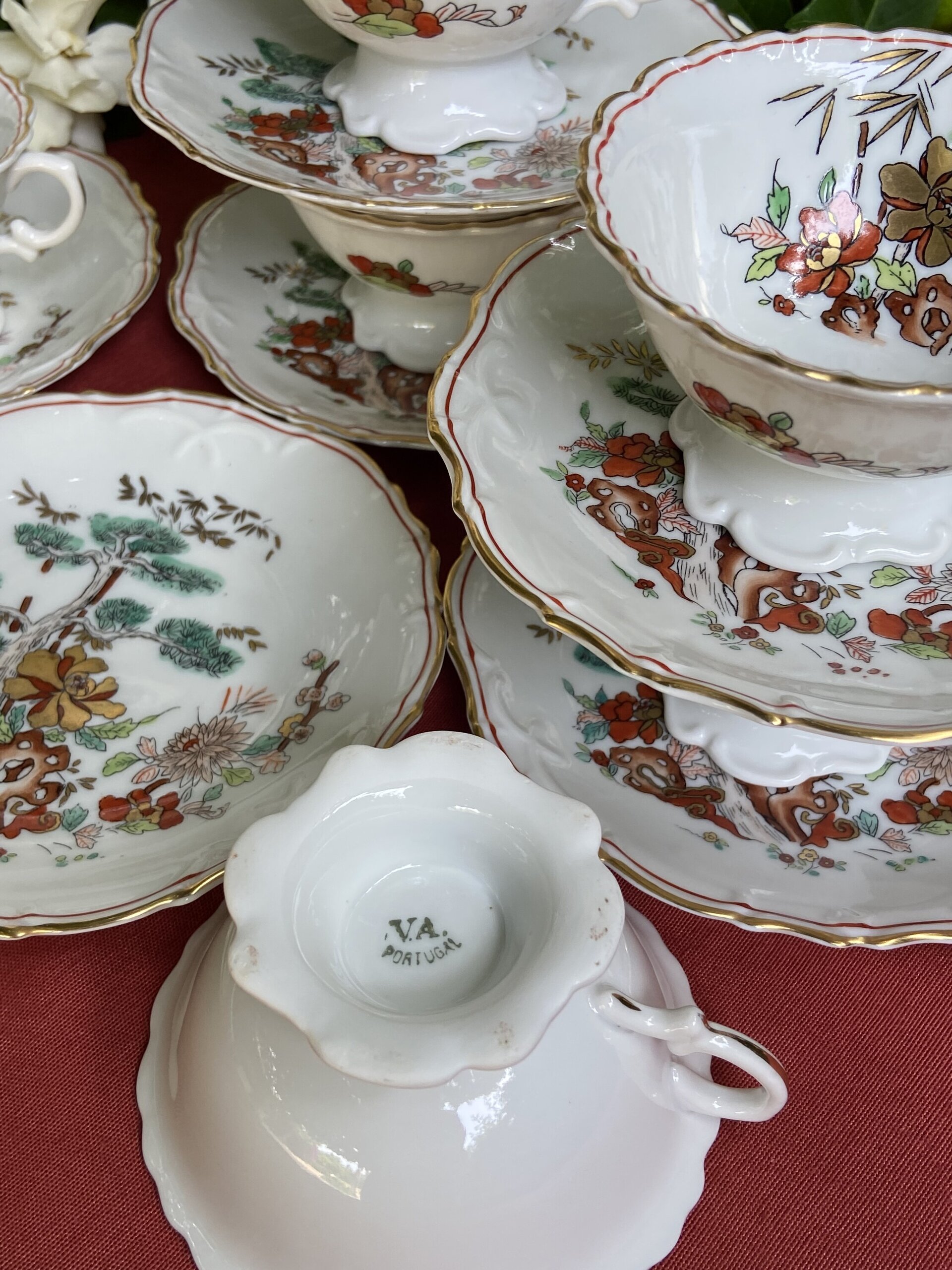 6 tazas de té en porcelana portuguesa "Vista Alegre". - 7