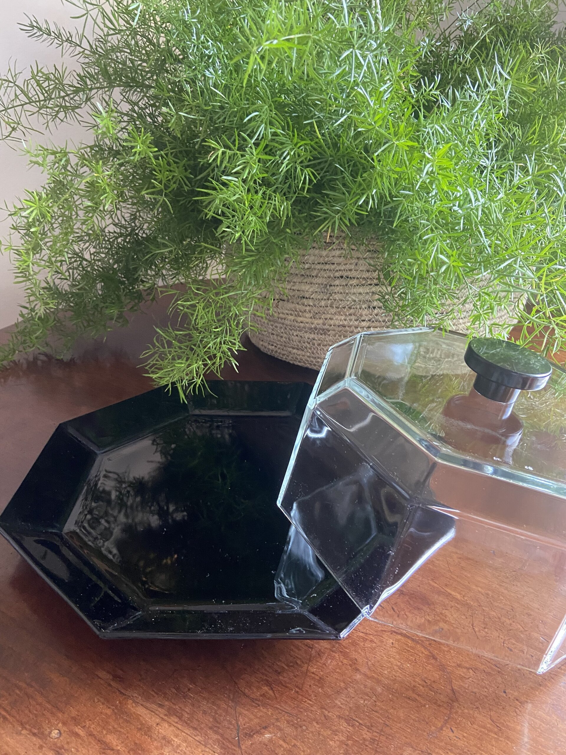 Quesera/Plato con tapa en vidrio francés "Arcoroc". - 3