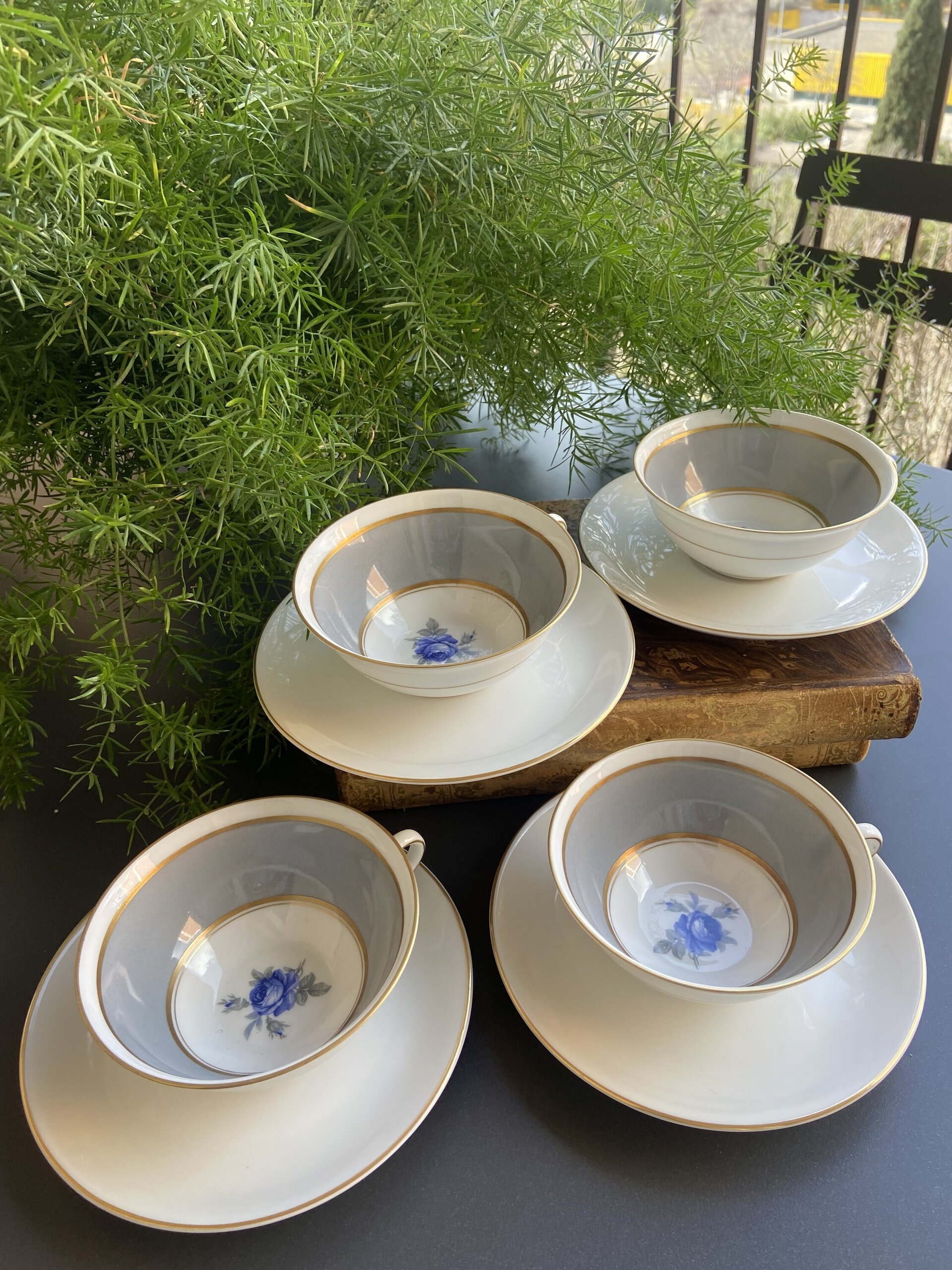 4 tazas té/desayuno en porcelana "Bidasoa". - 2