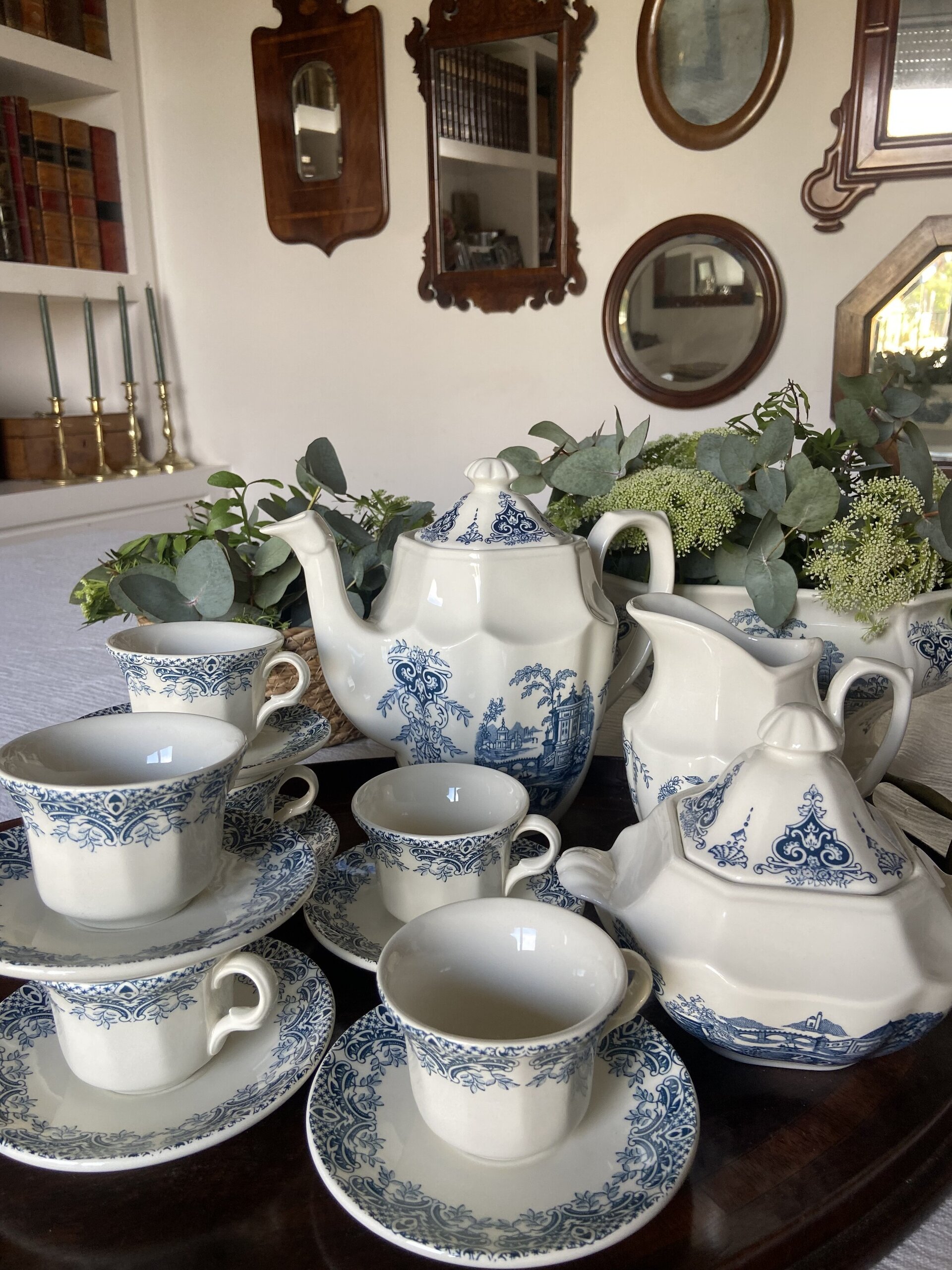 Juego de café Pickman s.a. "La Cartuja de Sevilla". - 2
