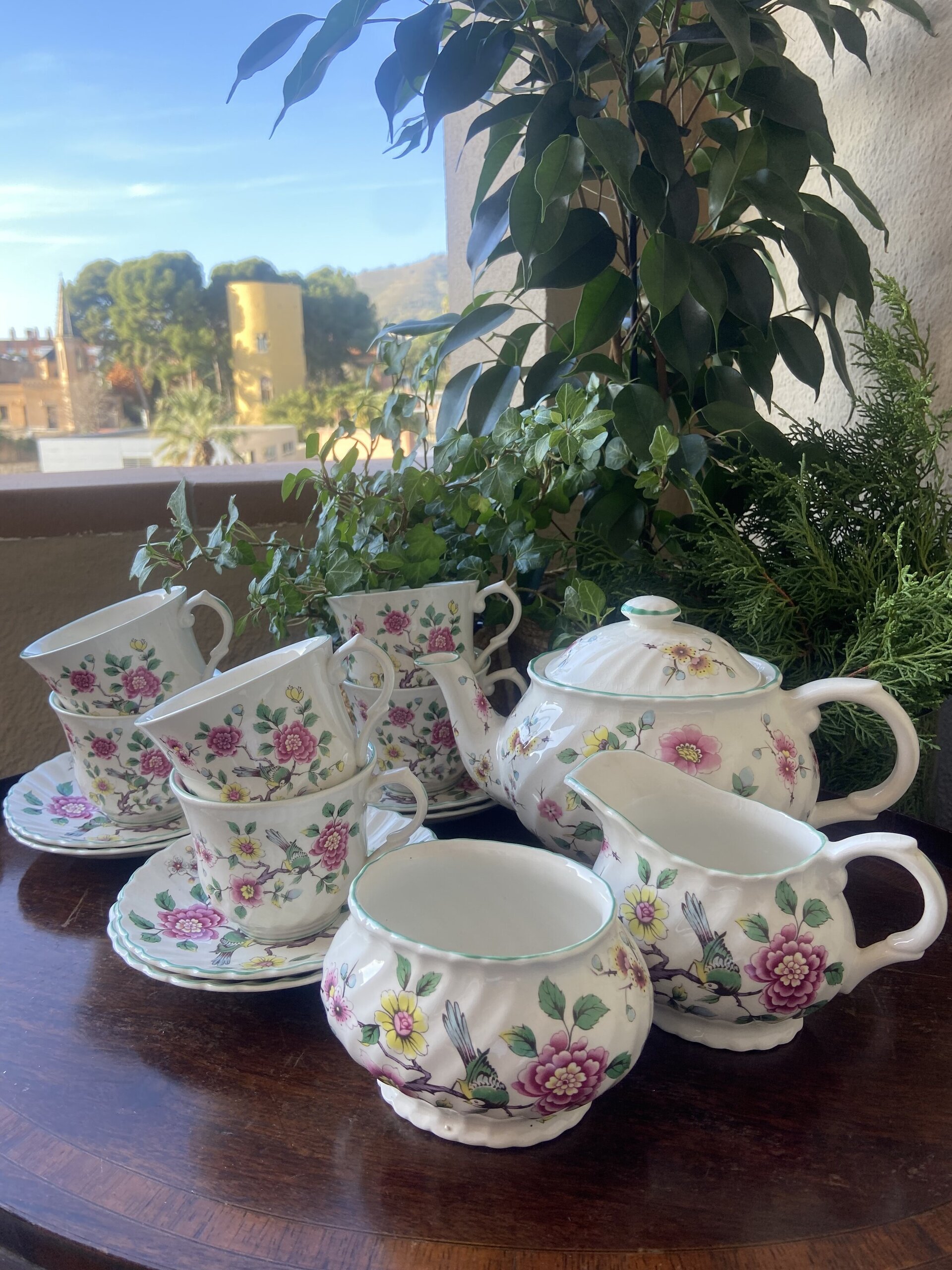 Juego de té en loza inglesa "Old Foley" - 1