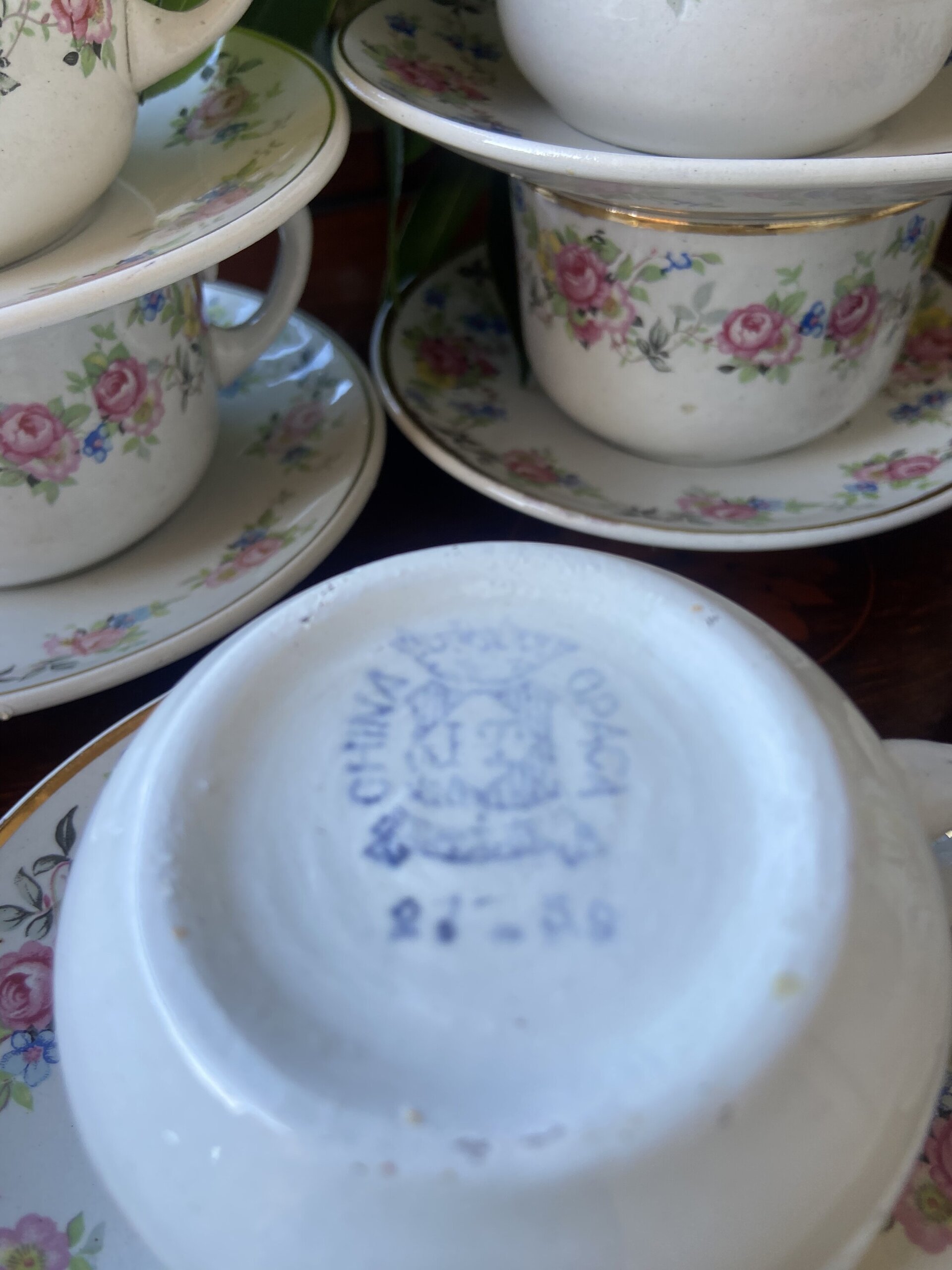 9 tazas de café en loza "Ibero Tanagra", Santander. - 5