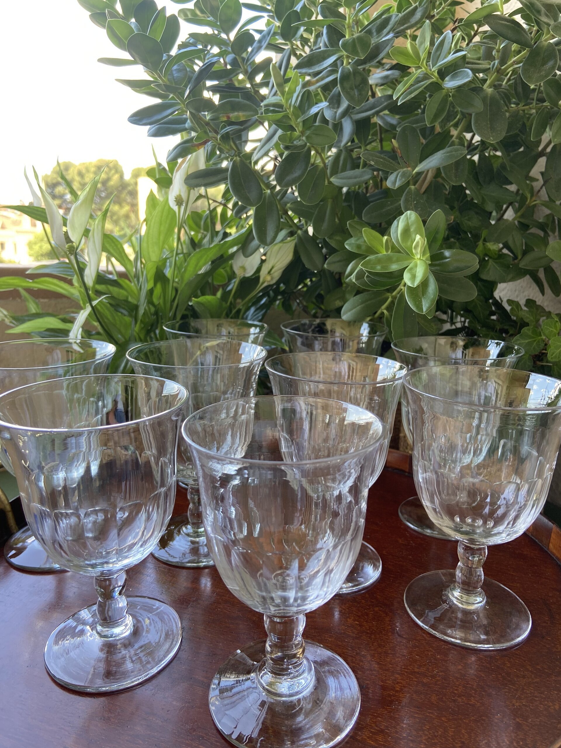 9 copas en cristal tallado. - 5