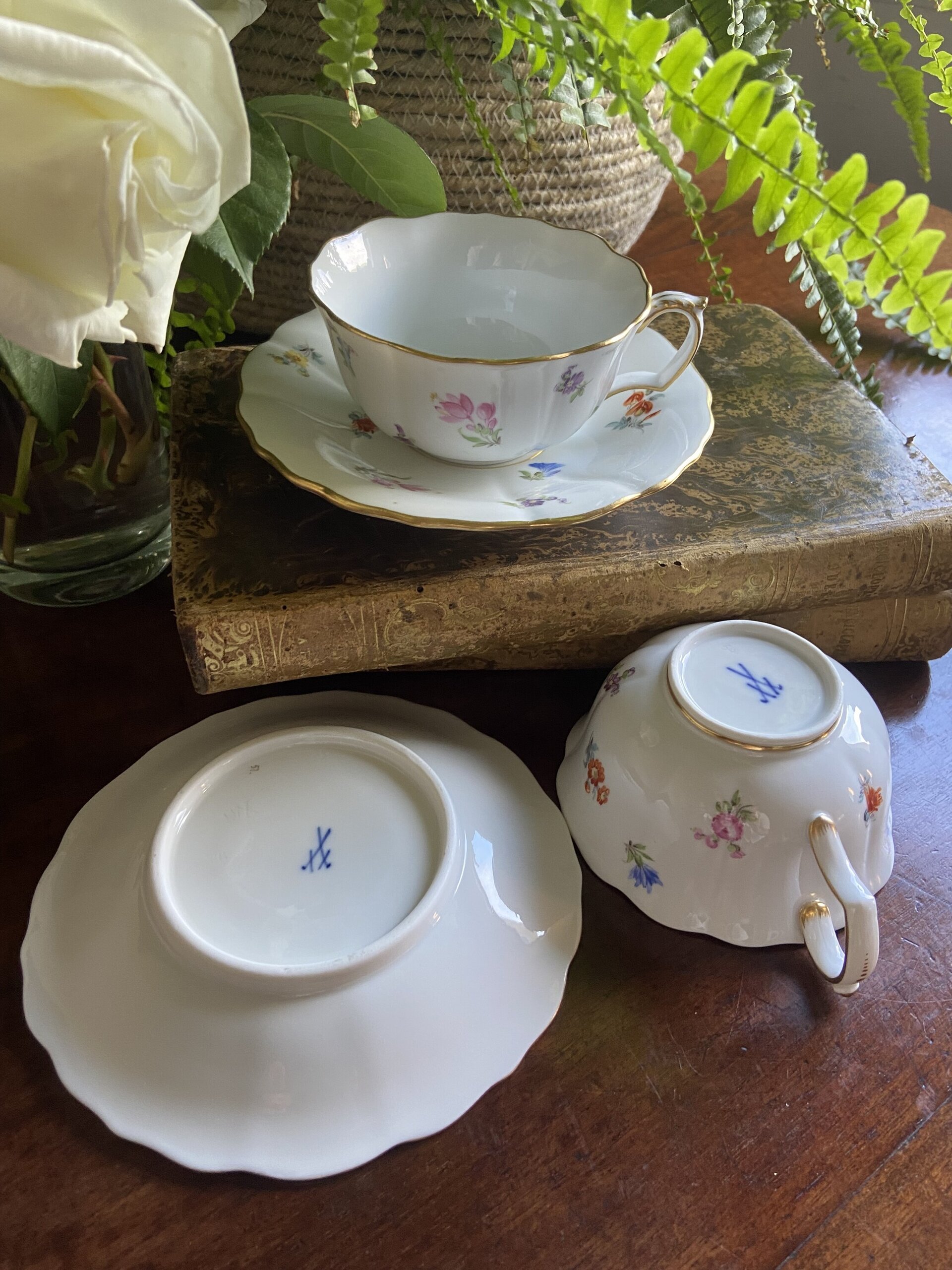 Pareja tazas de té en porcelana Alemana "Meissen" - 6