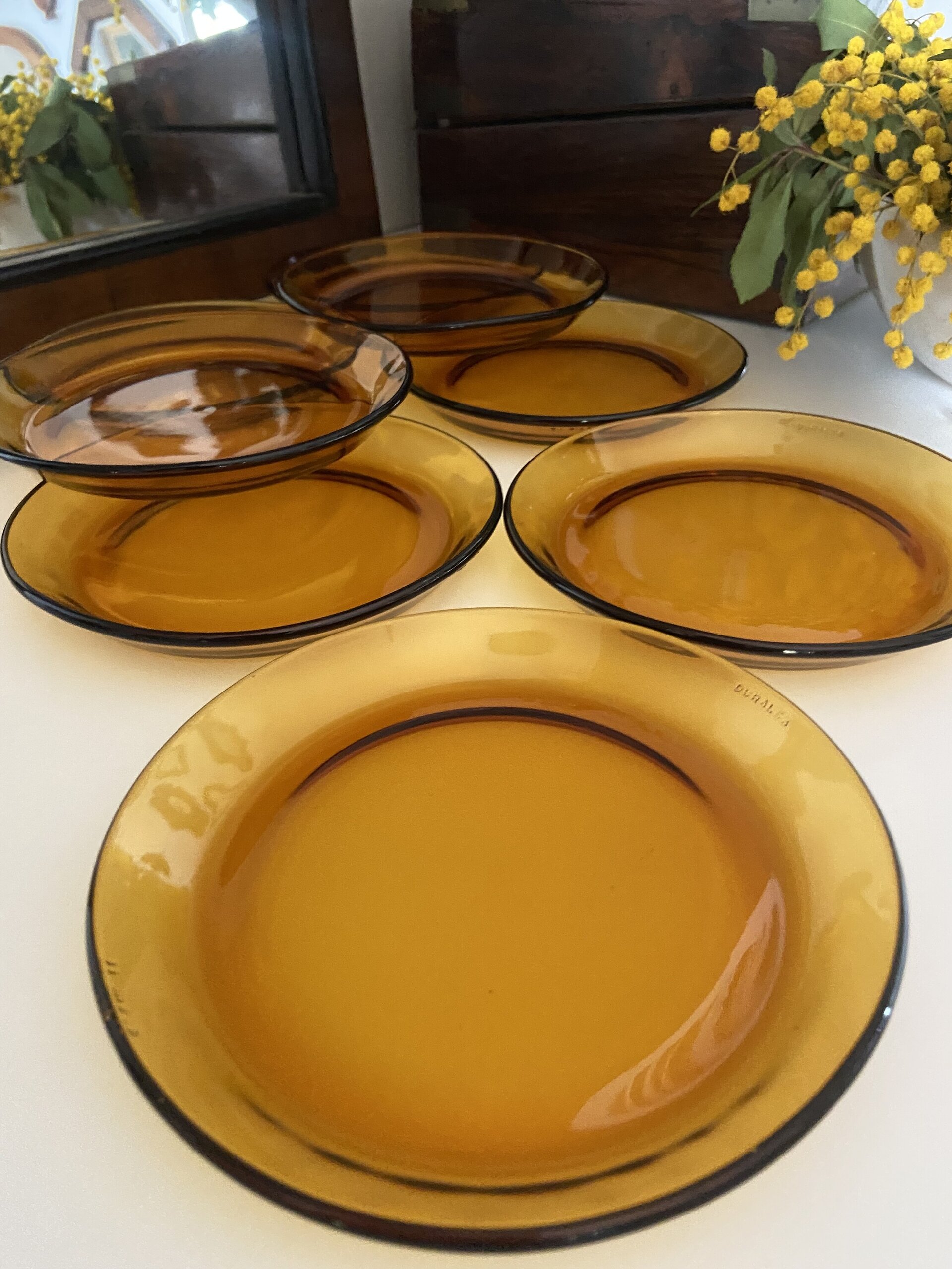 10 platos de pan en vidrio color ambar - 4