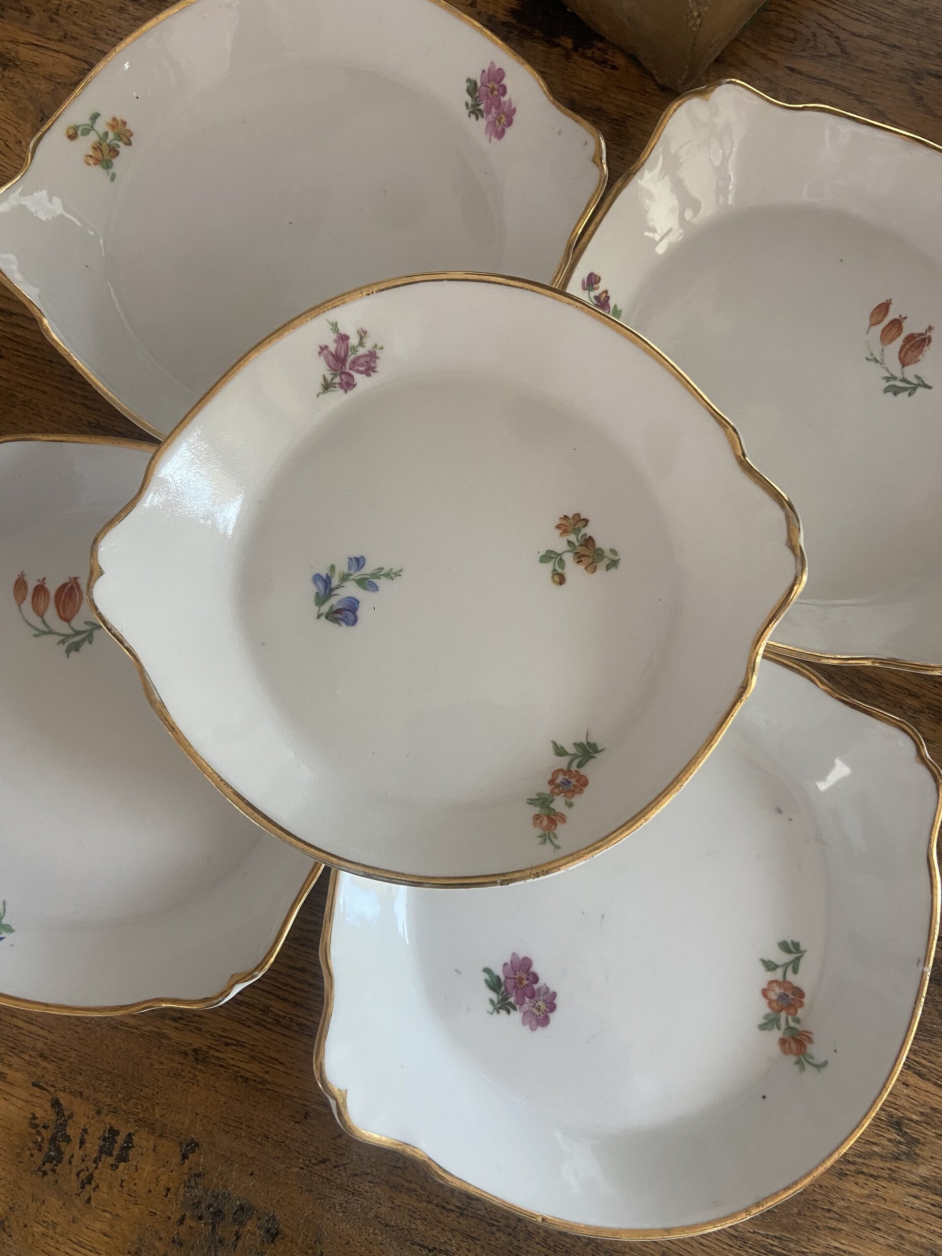 5 fuentes individuales en porcelana "Isard".3 - 2