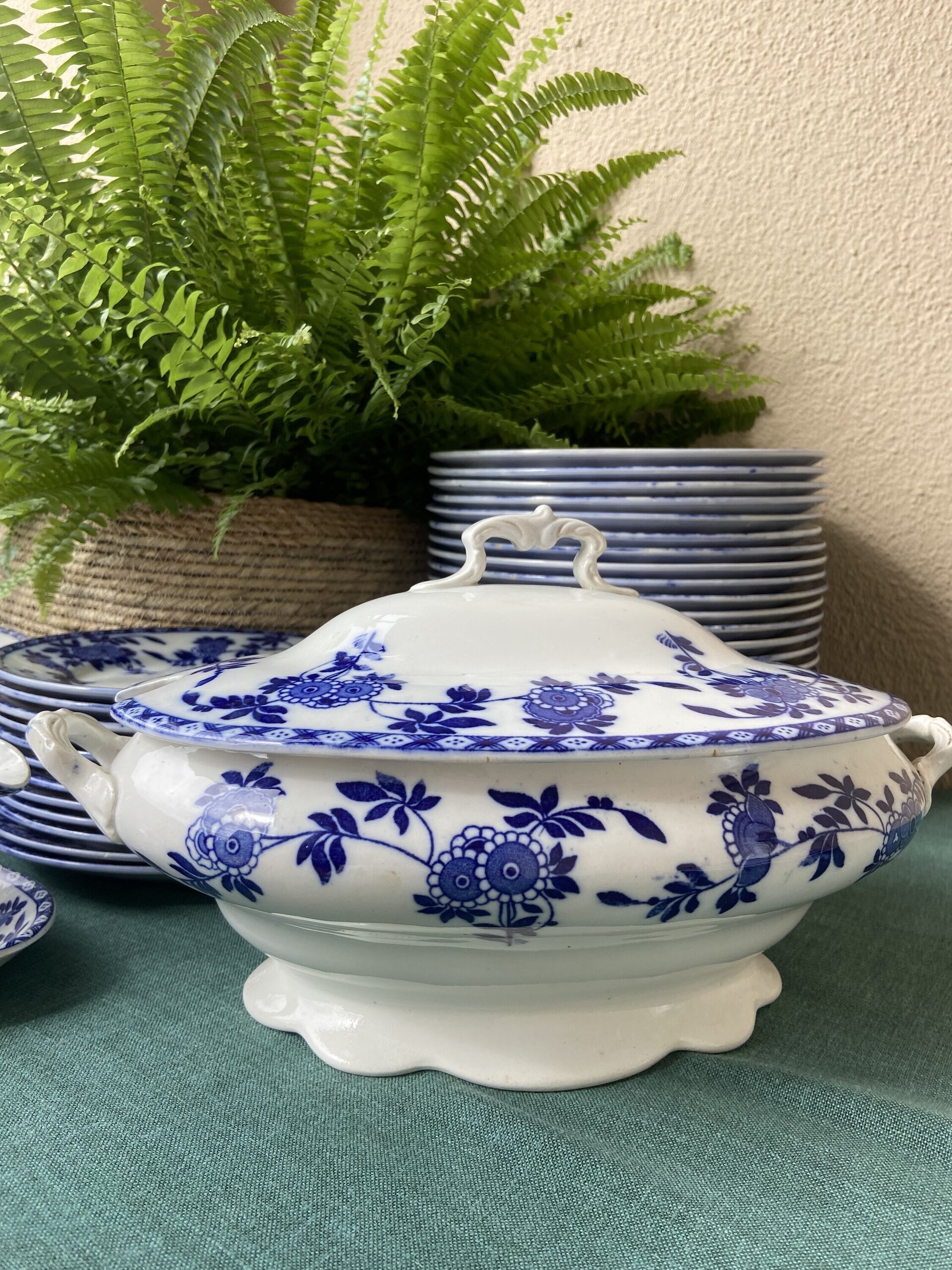 Vajilla en loza "San Juan de Aznalfarache" Sevilla. mod. Tokio - 5