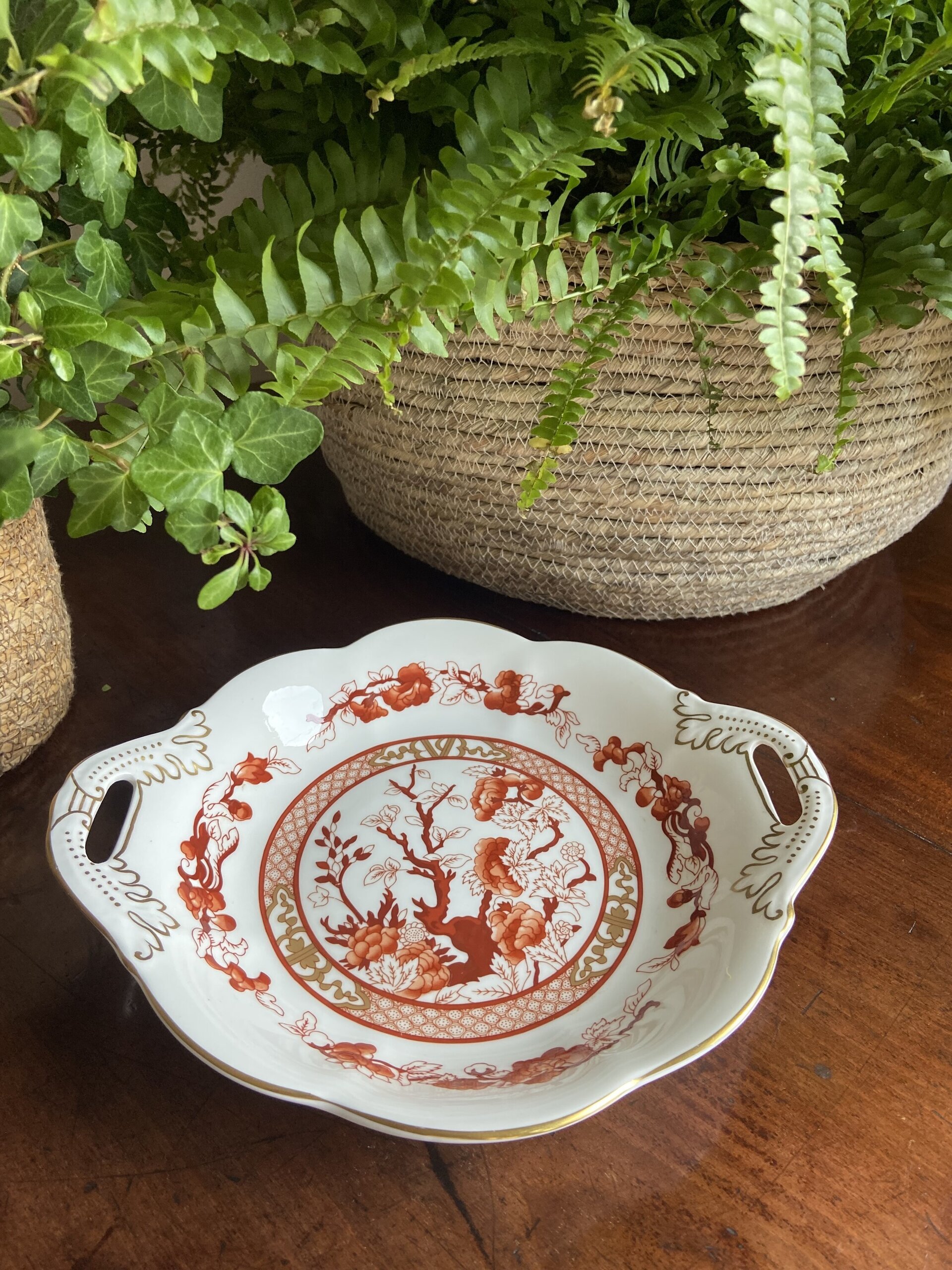 Fuente redonda con asas en porcelana inglesa "Coalport". - 1