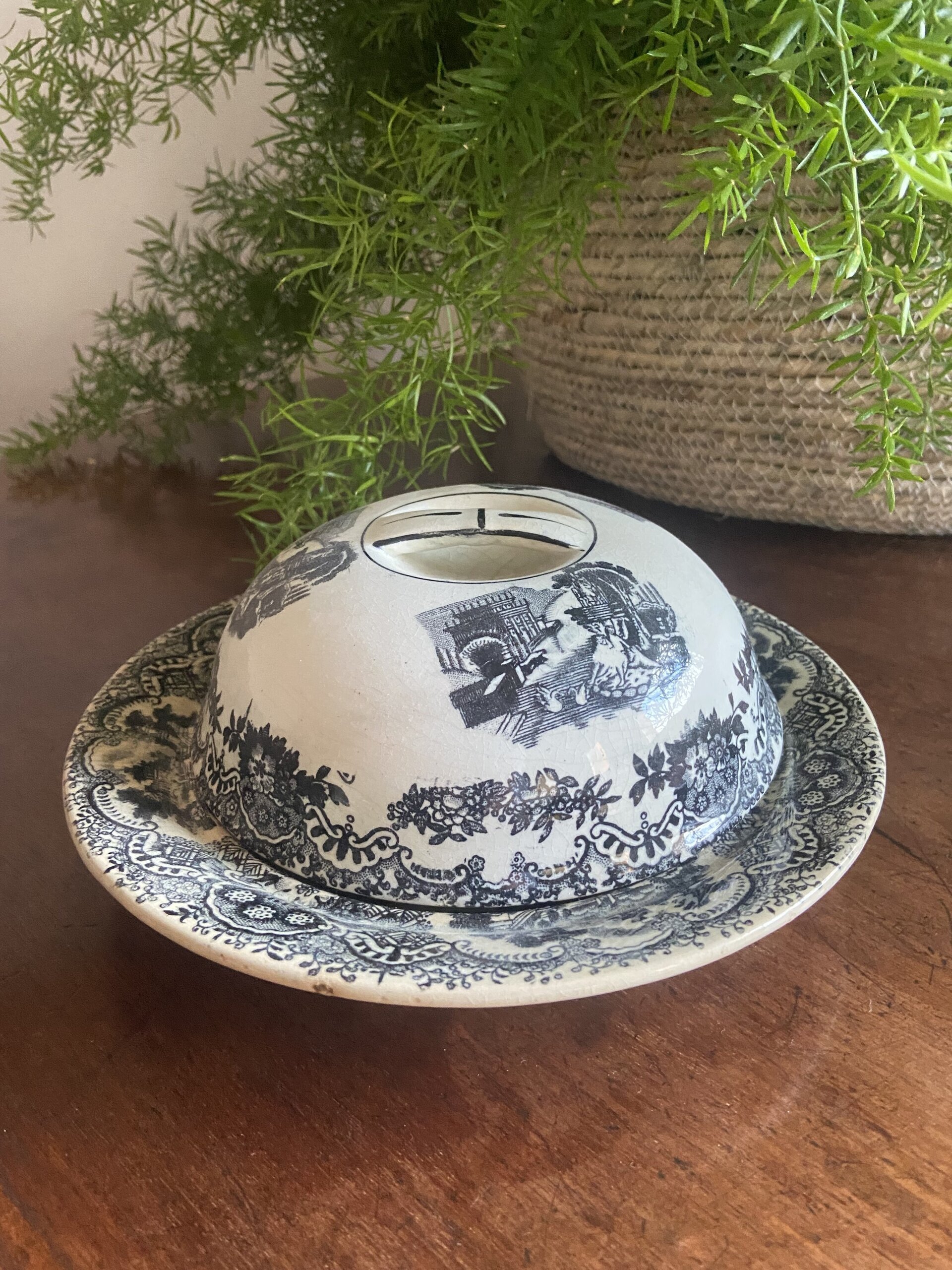 Mantequillero en loza de "Pickman S.A. Sevilla Cartuja - 1