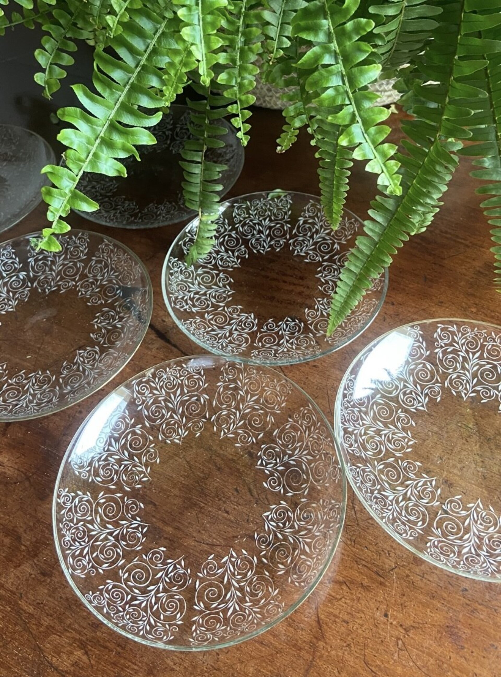 6 platos de pan en vidrio pintado - 1