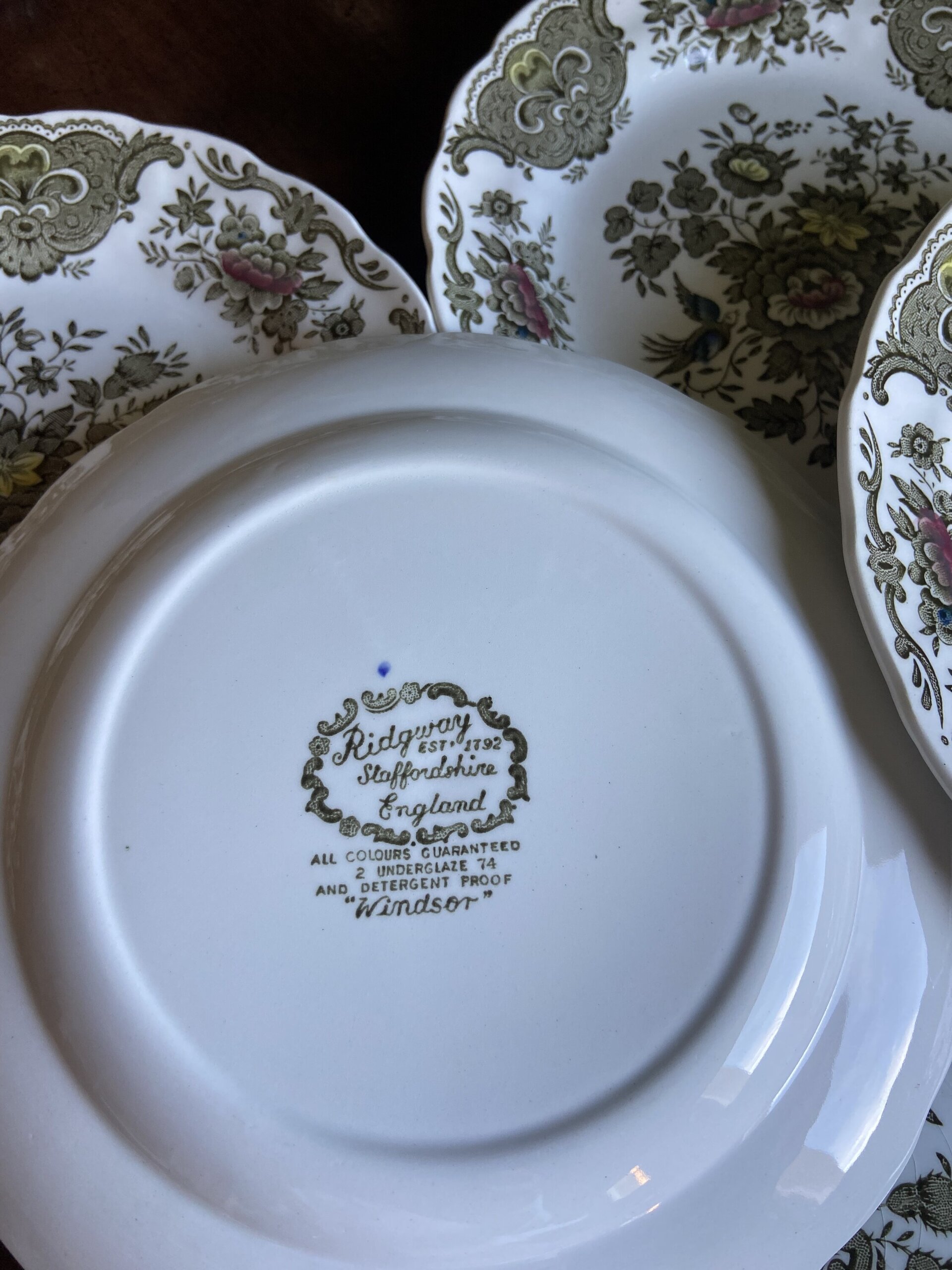 6 platos merienda en loza inglesa "Ridway" (mod. Windsor). - 3