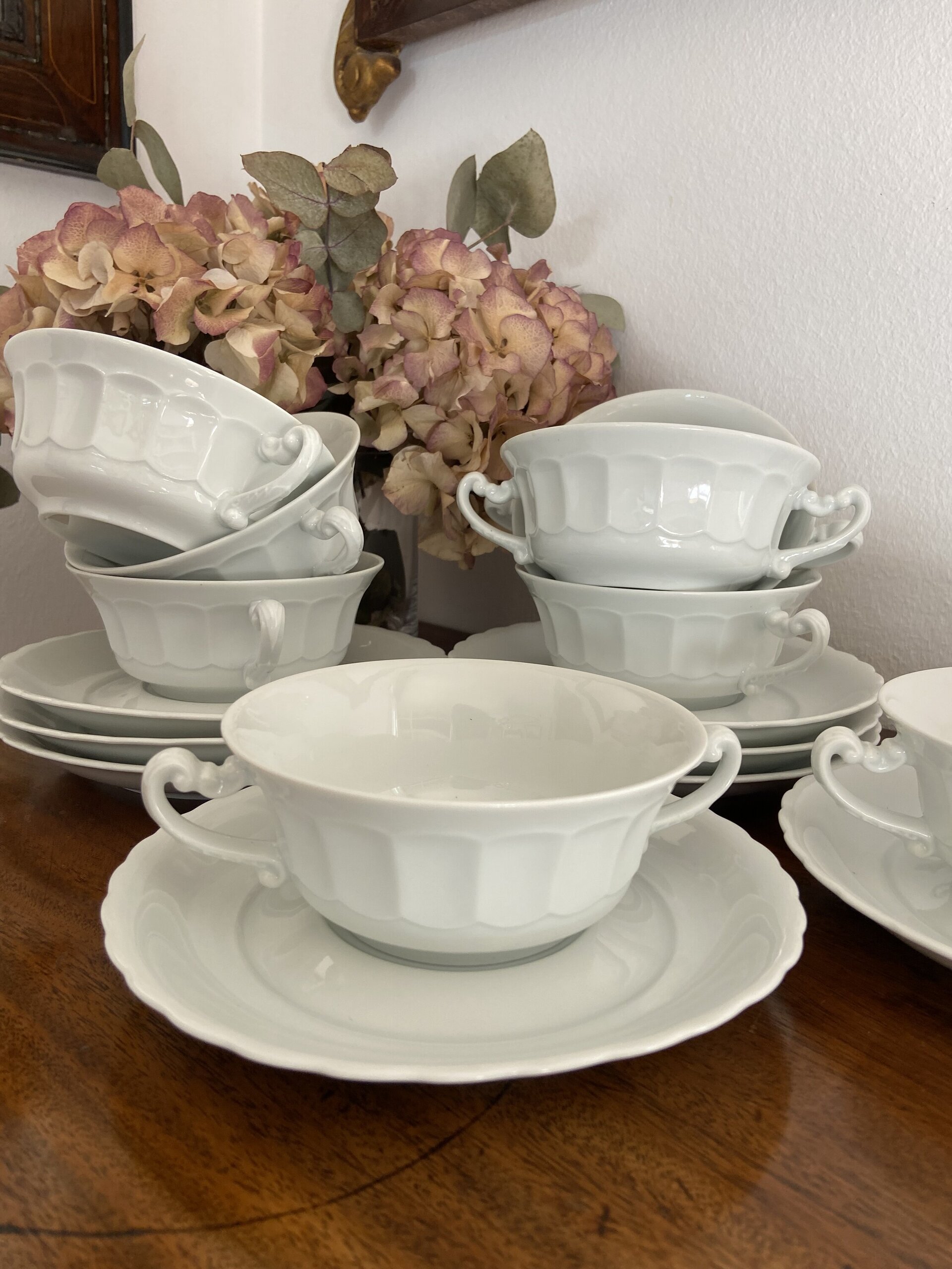 8 tazas de consomé en porcelana blanca - 3