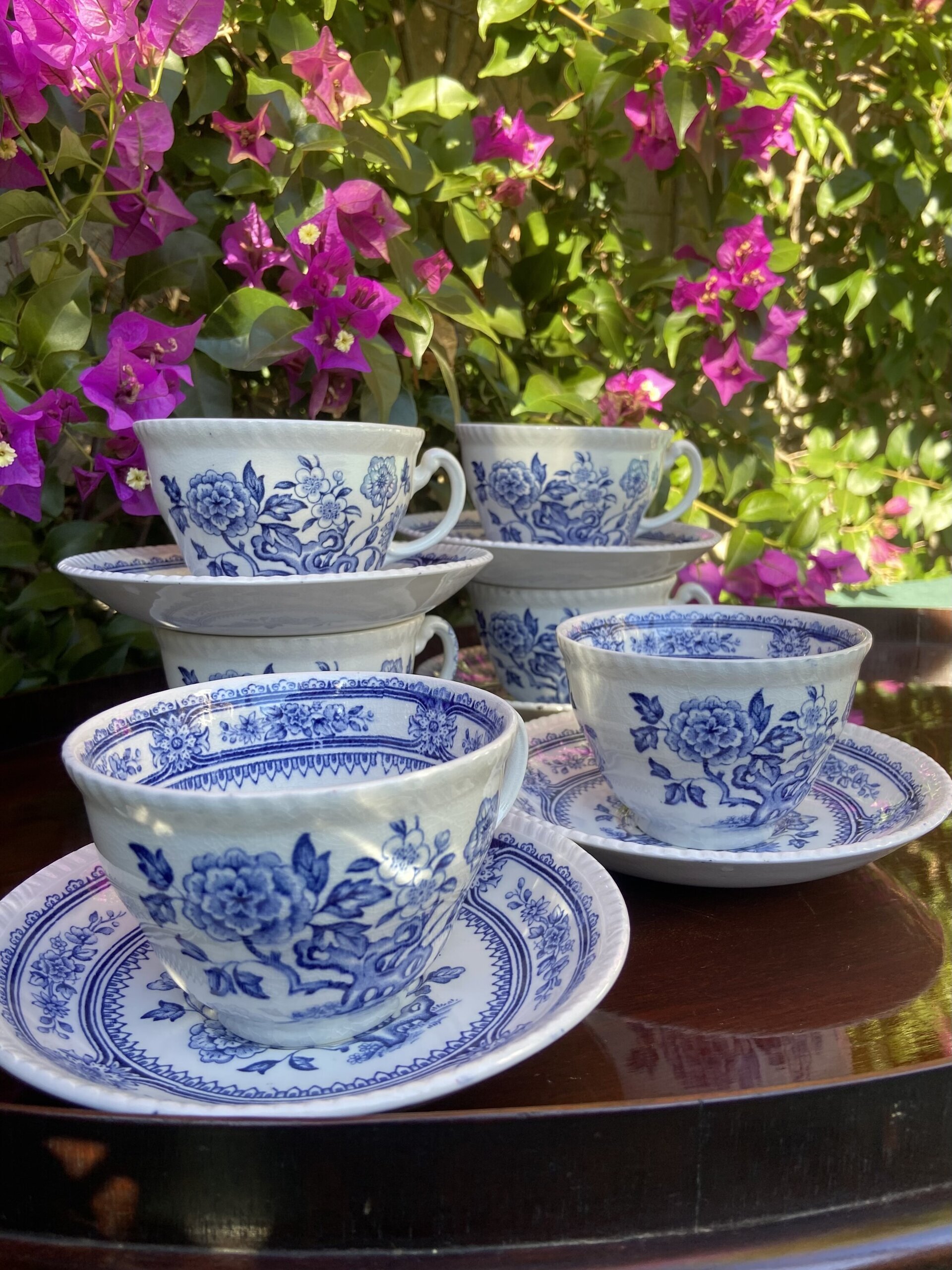 6 tazas de té en loza inglesa "Wood & Sons" (mod. Dorset). - 1