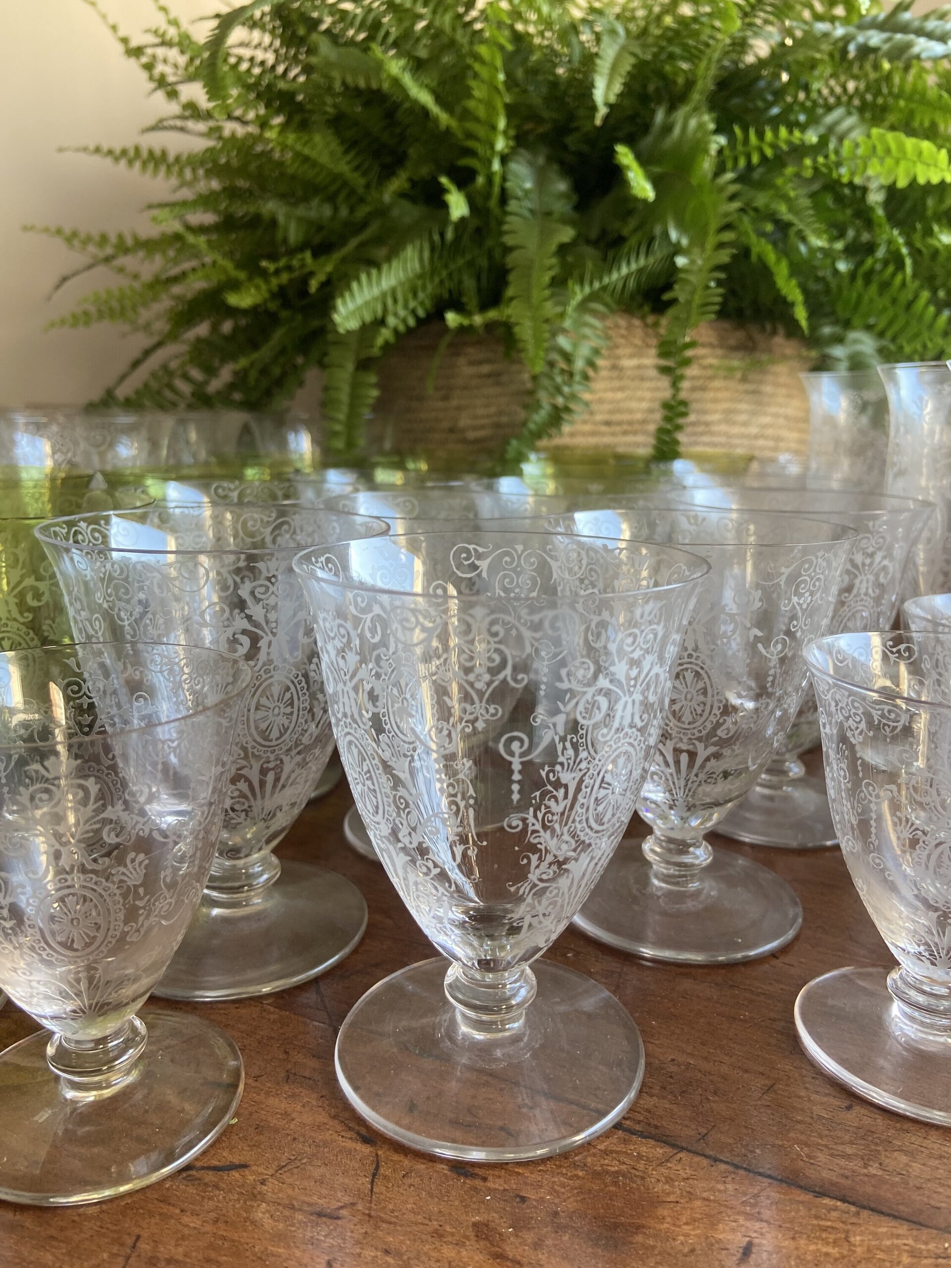 Cristaleria con copas en cristal serigrafiado - 3