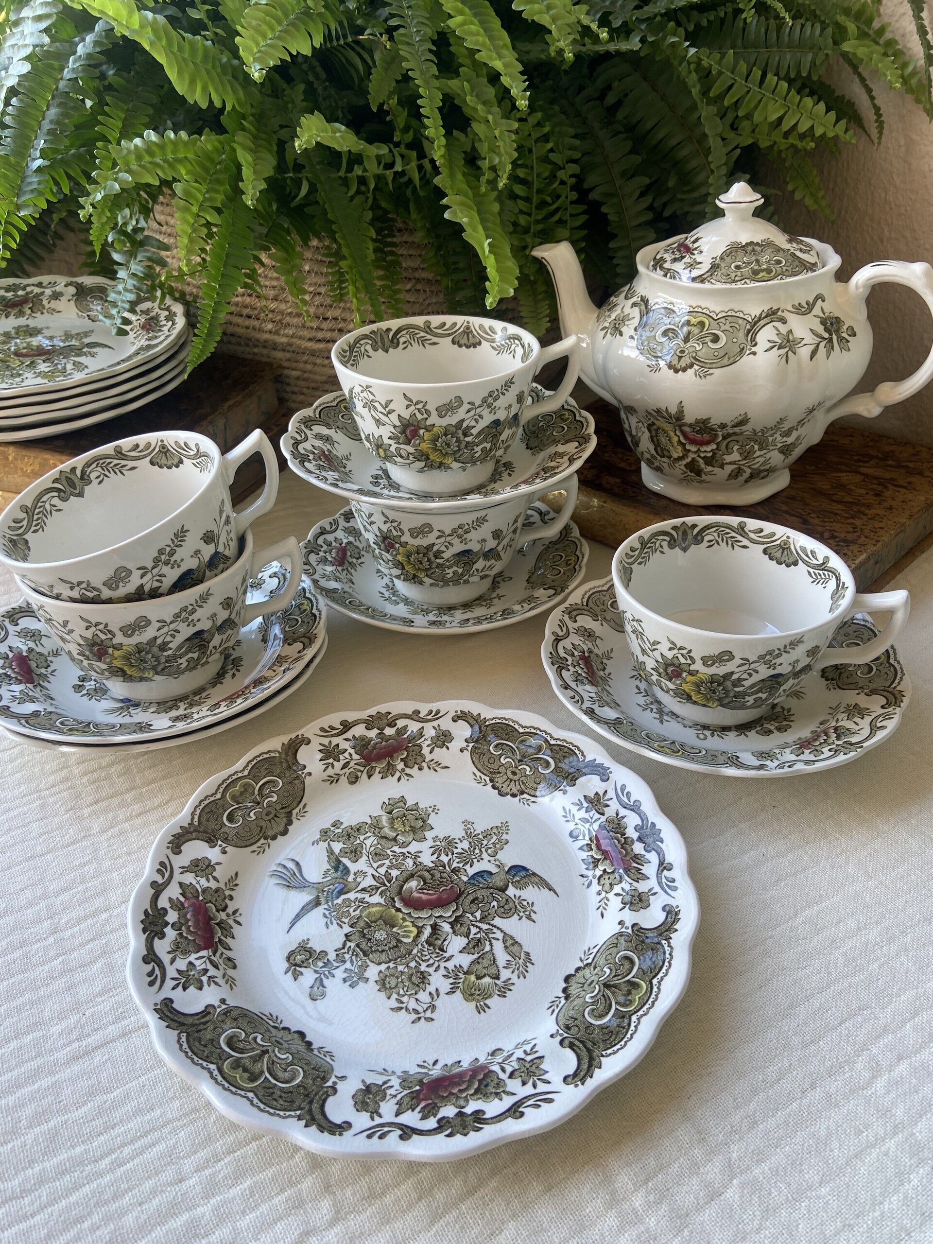 Tetera, 5 tazas de té/desayuno y 5 platos merienda en loza inglesa "Ridgway" - 2