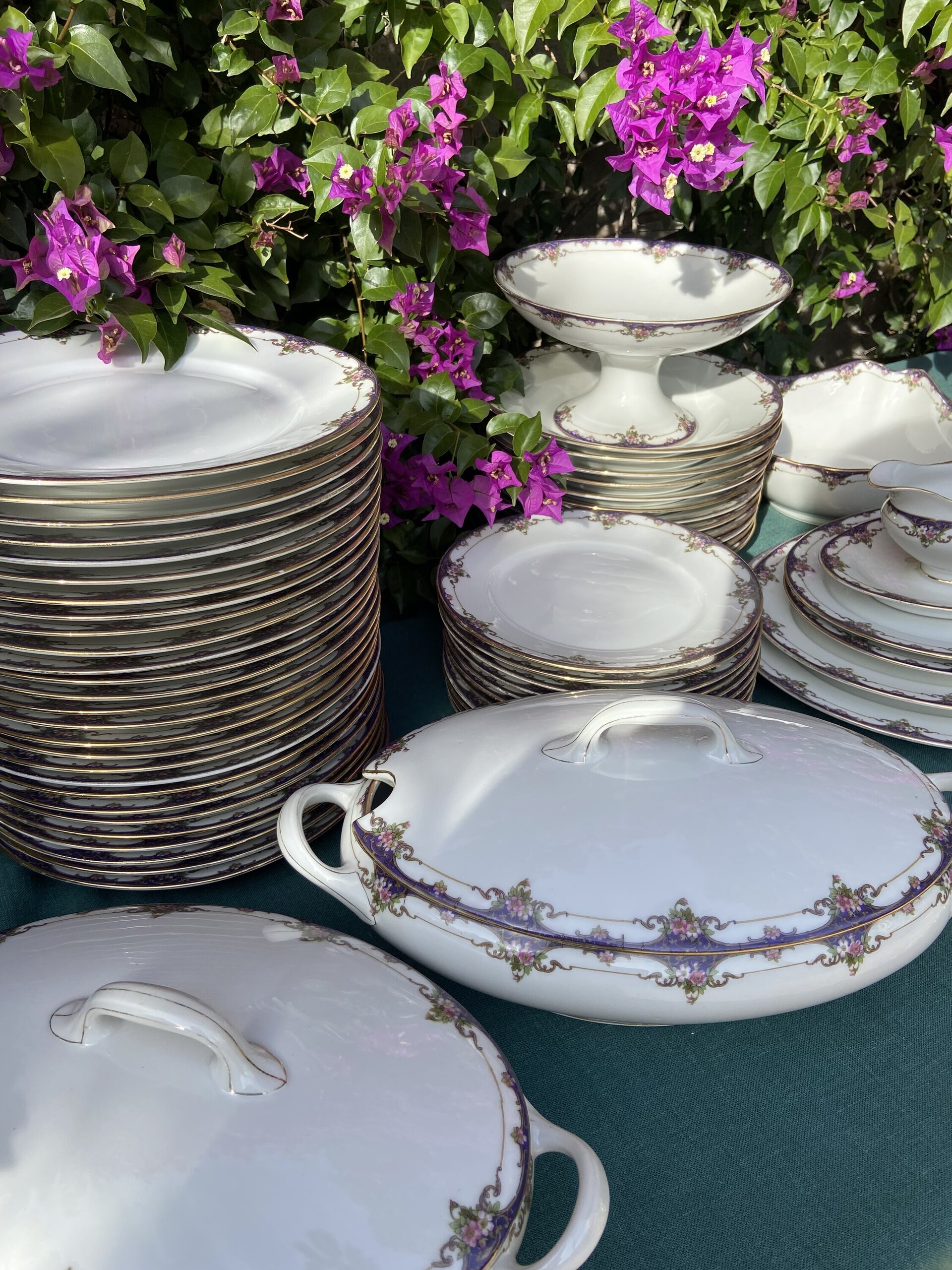 Vajilla en fina porcelana francesa de Limoges "W.G. & Cª" - 4