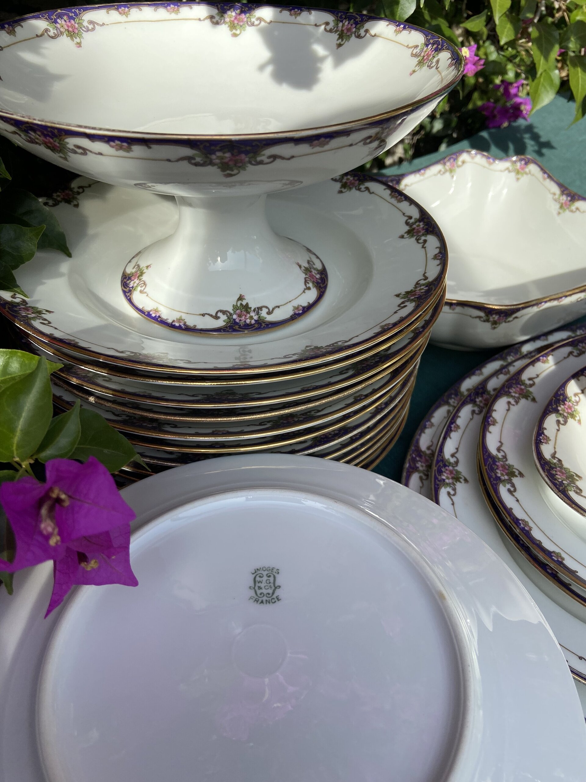 Vajilla en fina porcelana francesa de Limoges "W.G. & Cª" - 12