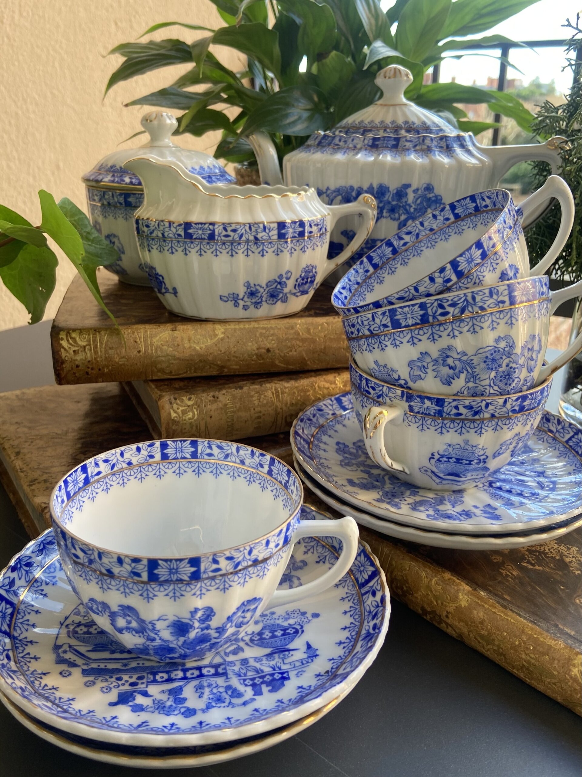 Juego de té en fina porcelana "China-Blau Rosslau". - 5