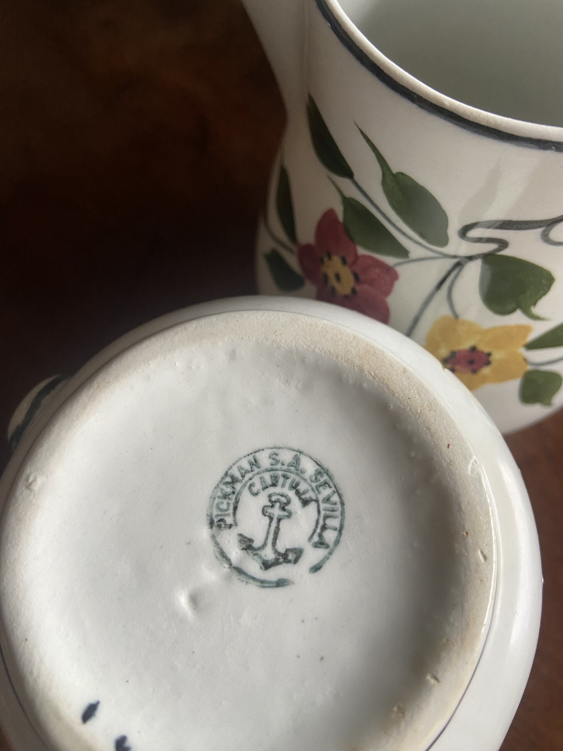 Jarras en loza "Pickman S.A." La Cartuja de Sevilla. - 4