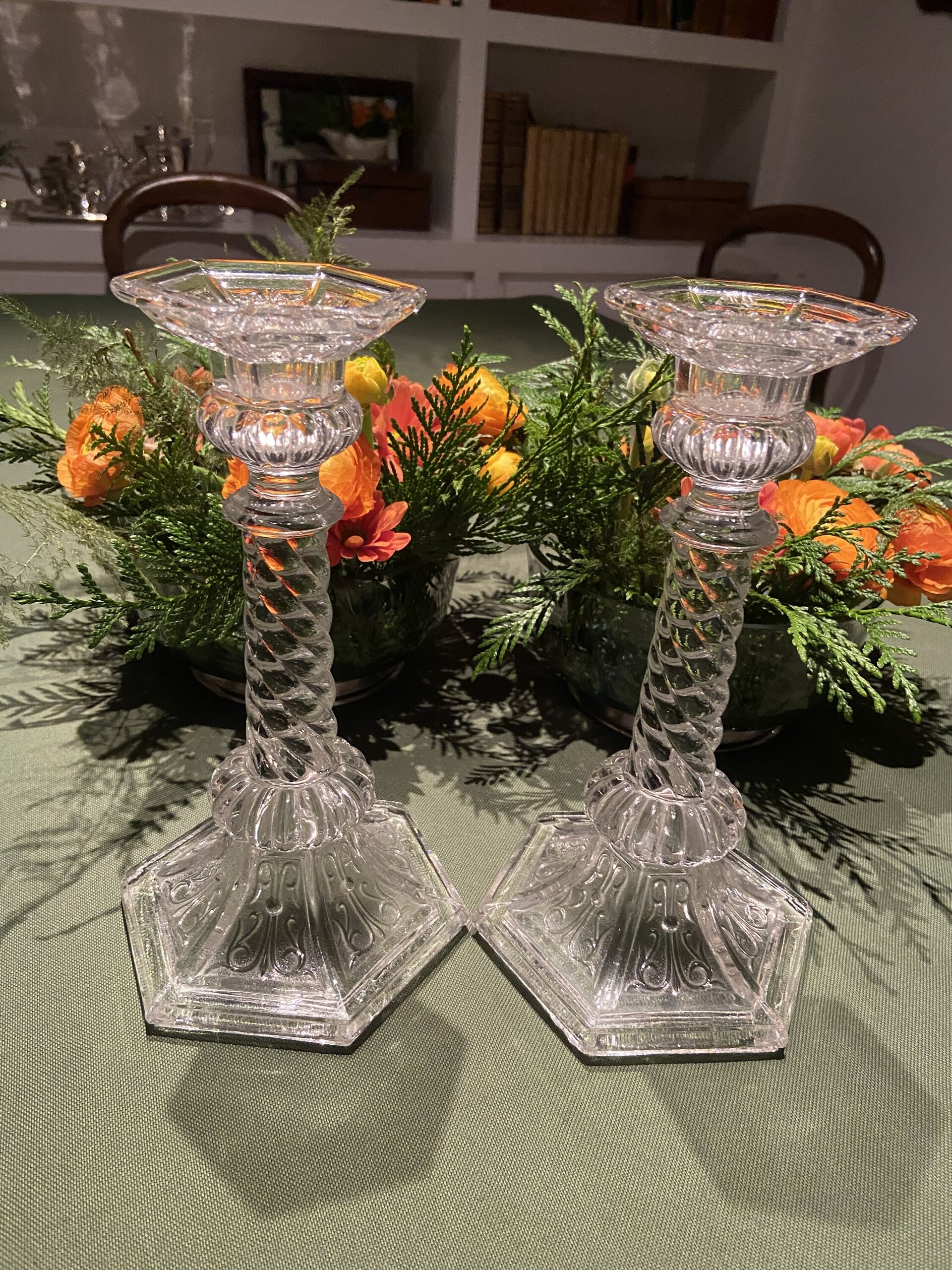 Pareja candelabros de cristal. - 2