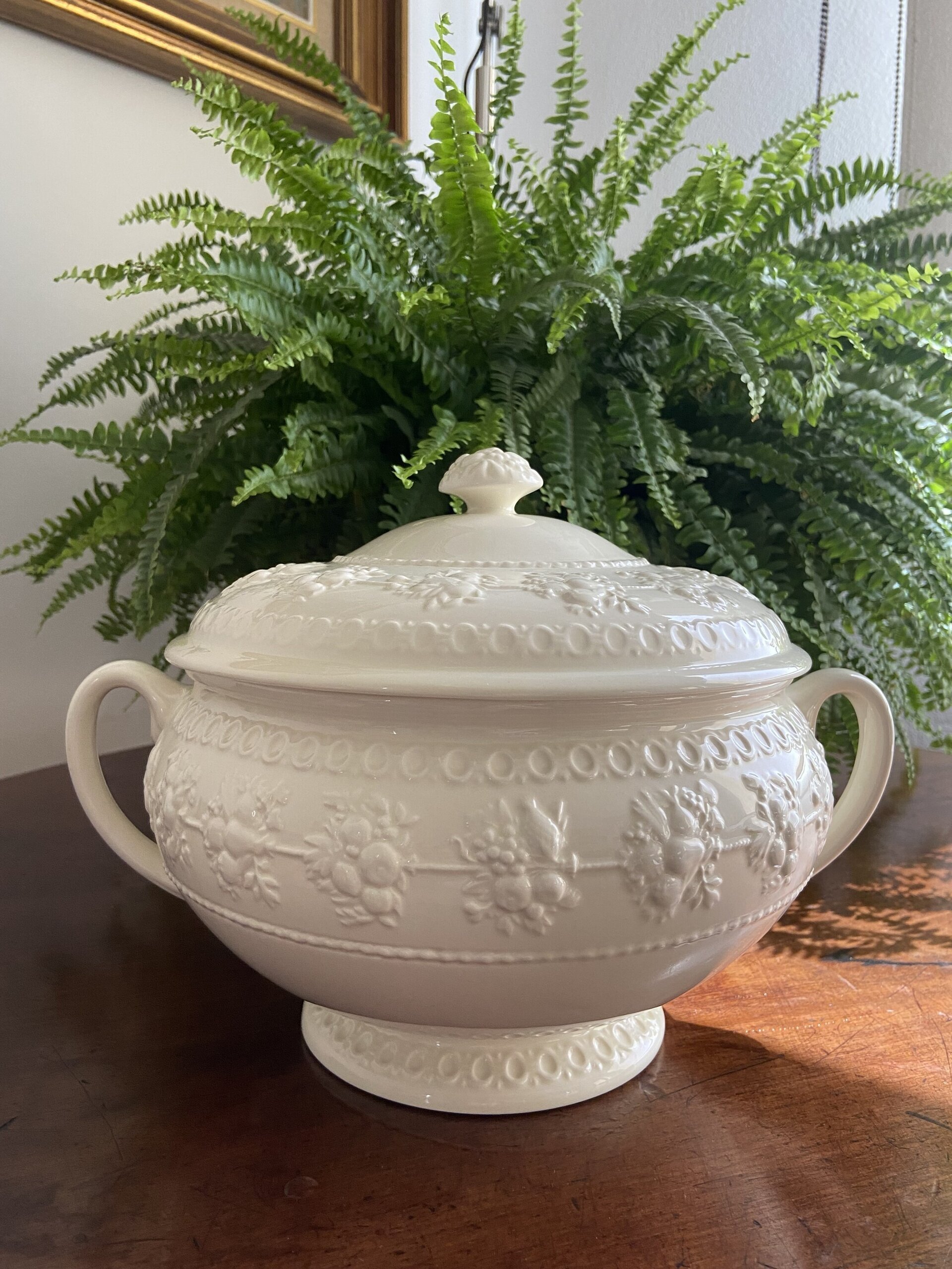 Sopera en porcelana inglesa "Wedgwood" (mod.Barlaston) - 1