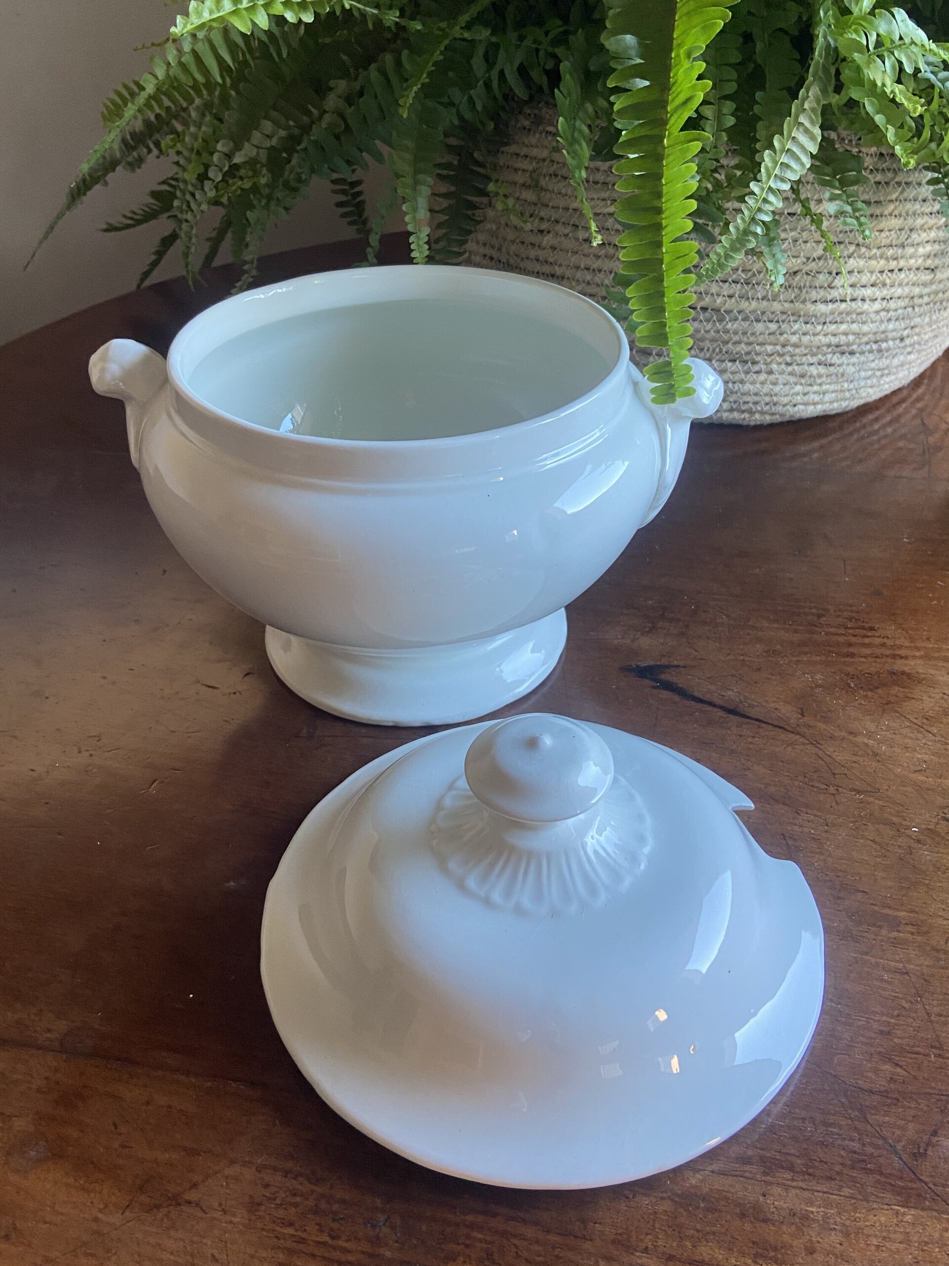 Sopera blanca de "San Claudio" Oviedo. - 6