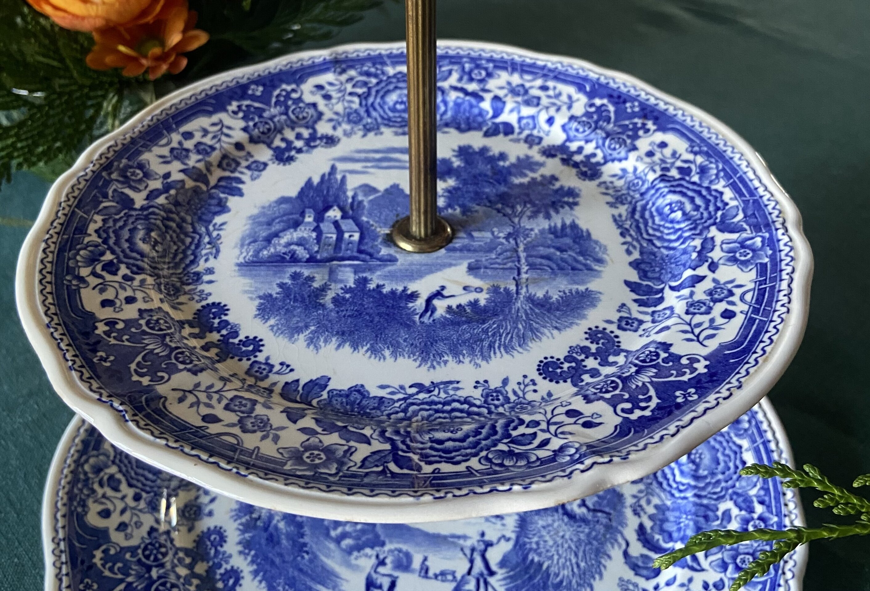 Pastelero de tres pisos en cerámica alemana "Villeroy&Boch". - 5