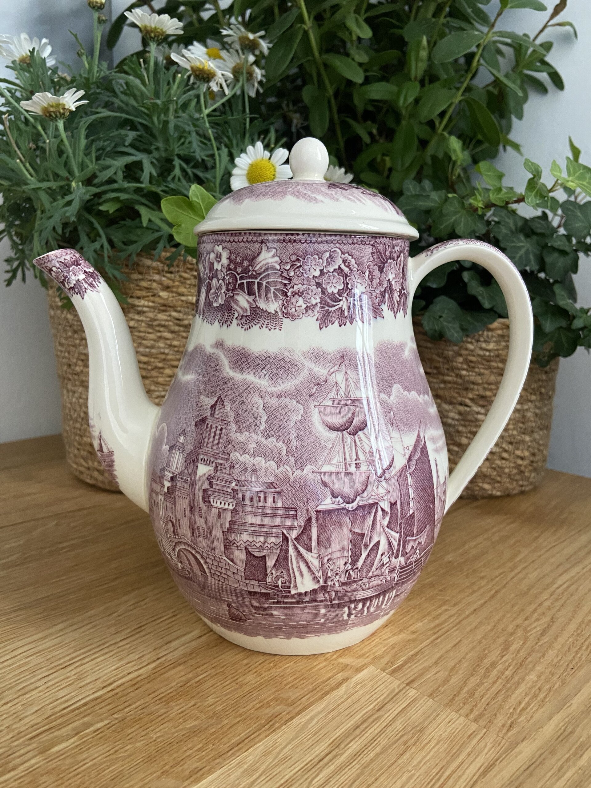 Tetera en loza inglesa "Wedgwood". - 3