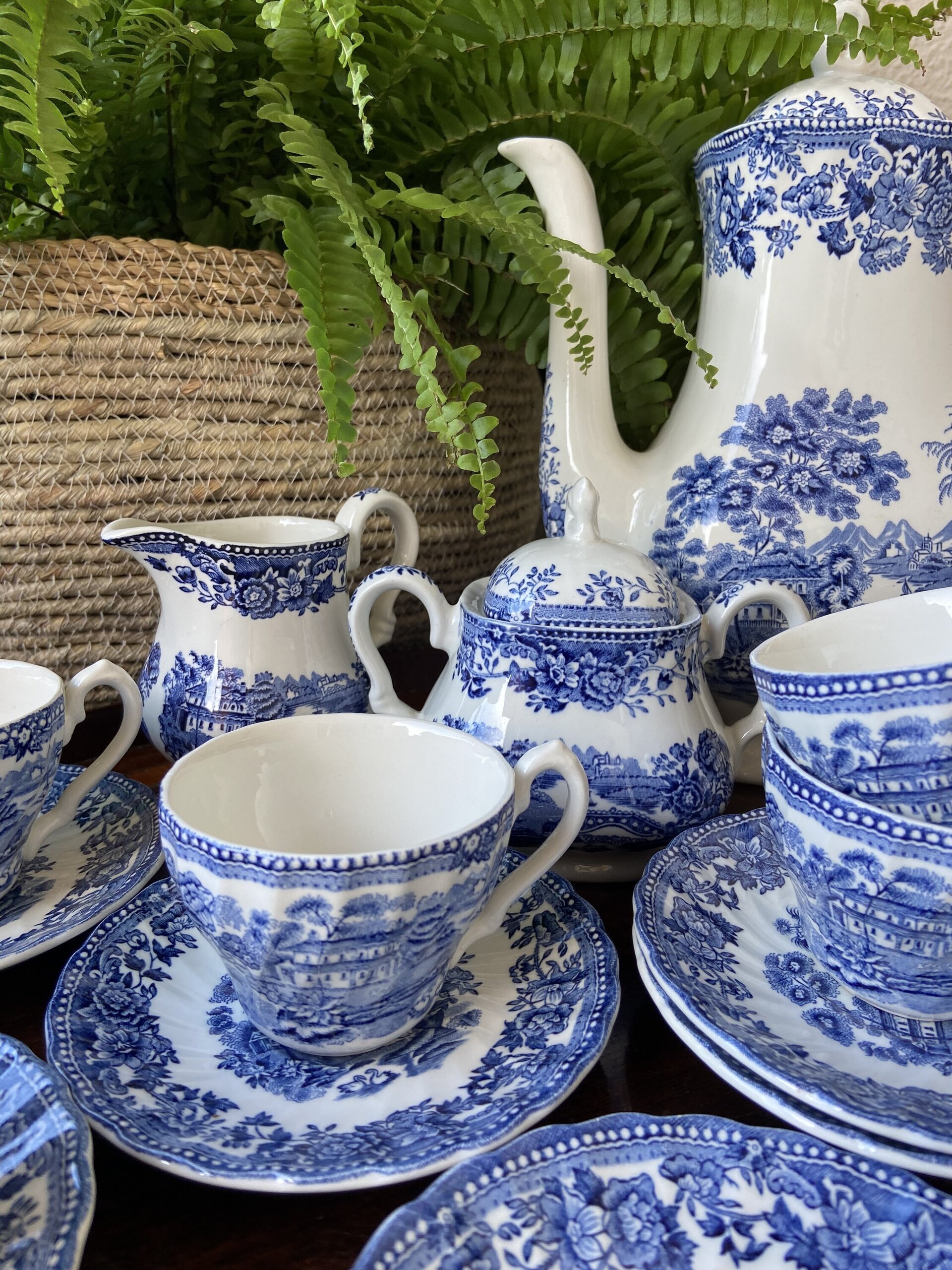 Juego de café en loza inglesa ""Myott" (mod. Tonquin) - 2